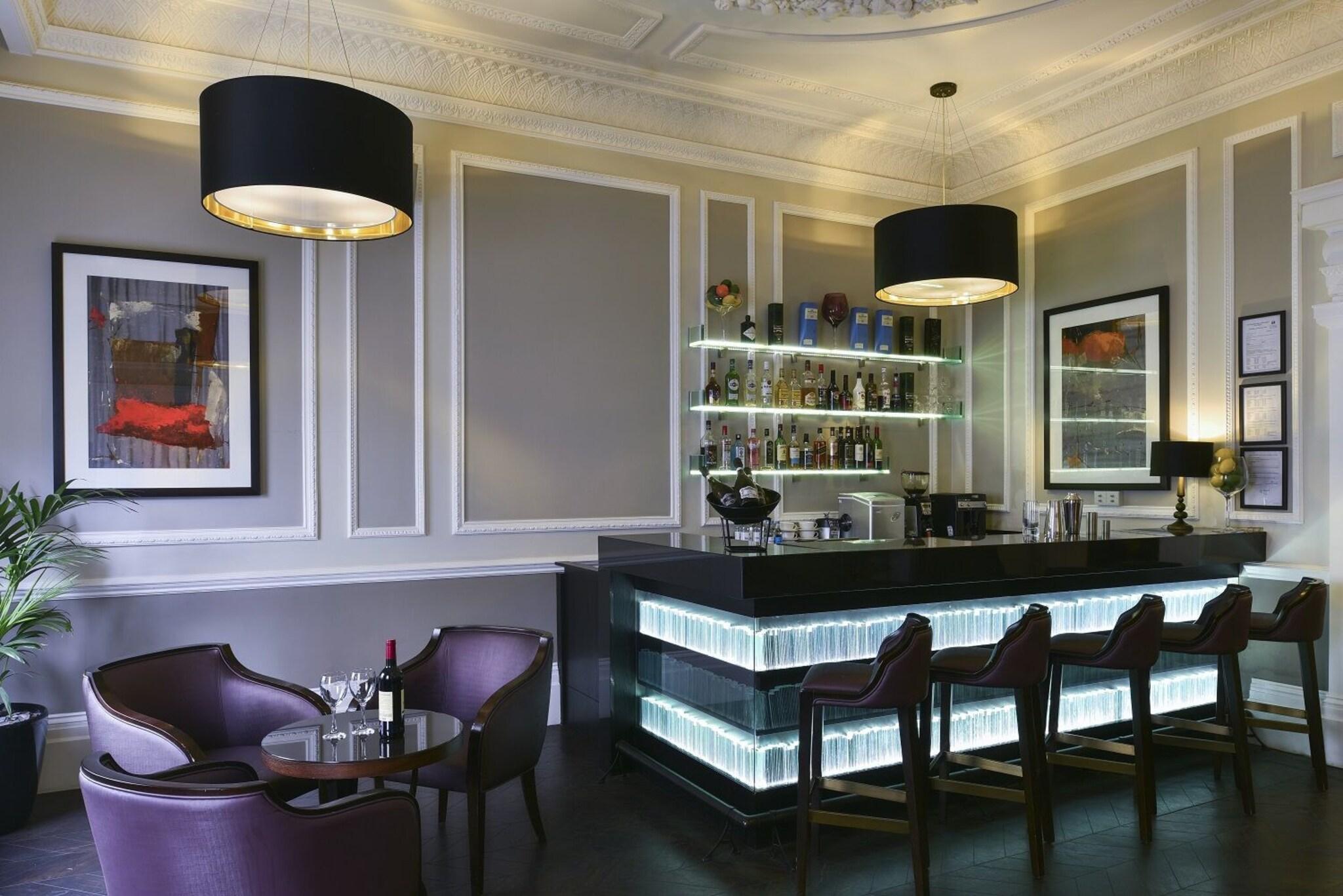 Bar/Salón Fraser Suites Queens Gate