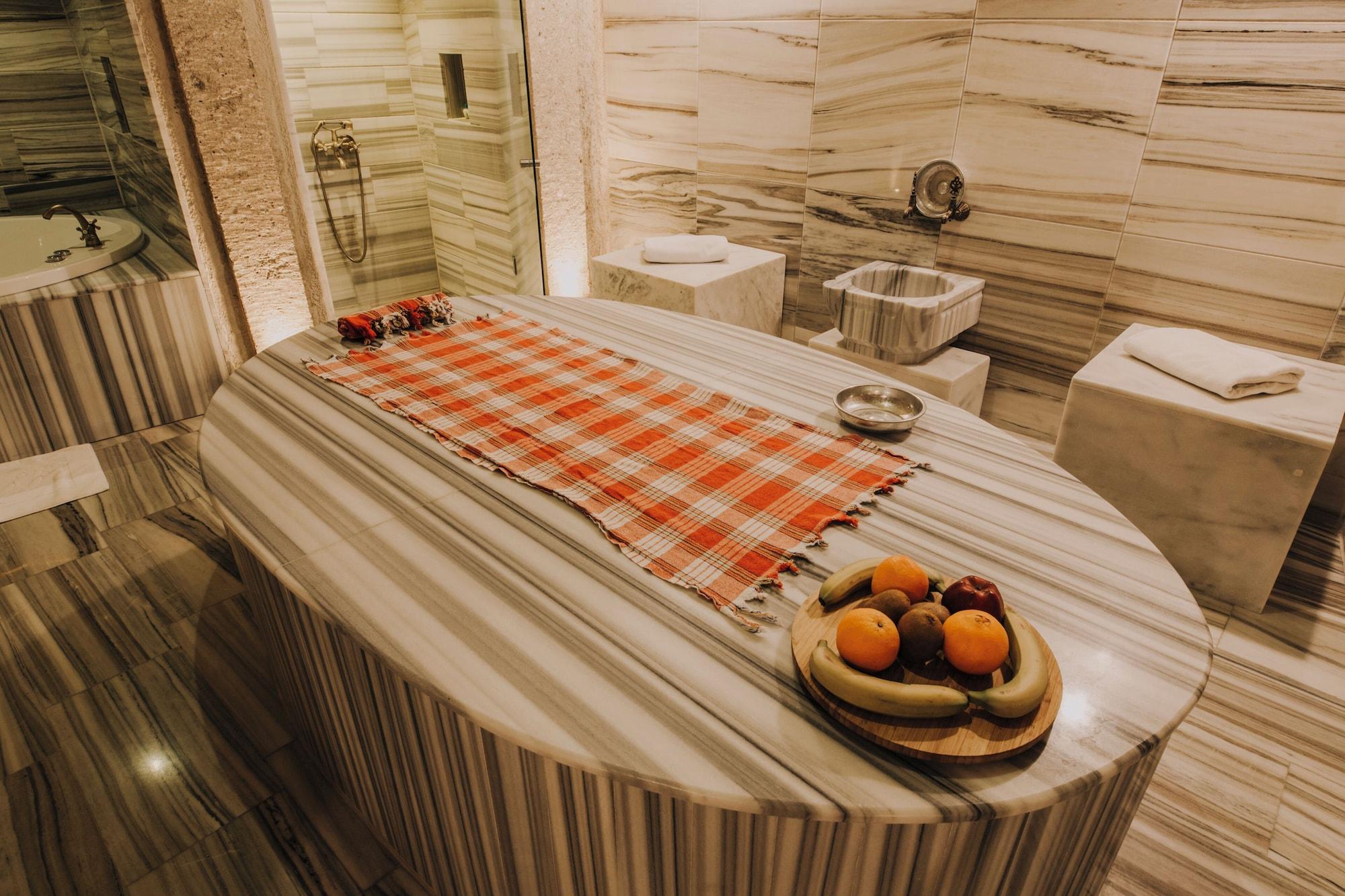 Spa Holiday Cave Hotel