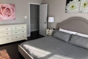 Alquiler Vacacional - Parsley · New! Luxury, Near Disney & Universal. Sleep 9