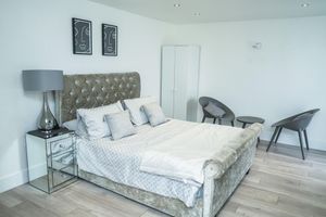 Alquiler Vacacional - Luxurious 1 bed Apartment for a Perfect Getaway