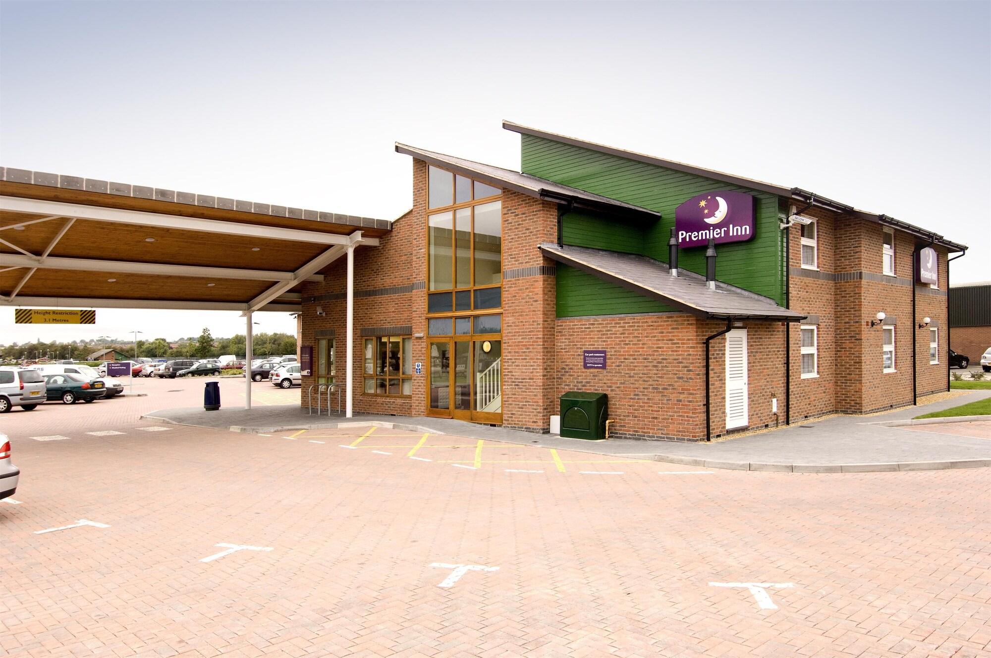 Varios Premier Inn Hinckley