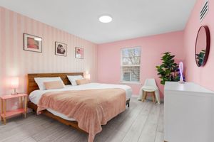 Alquiler Vacacional - Modern Luxury Escape with Mini Golf + Game Room