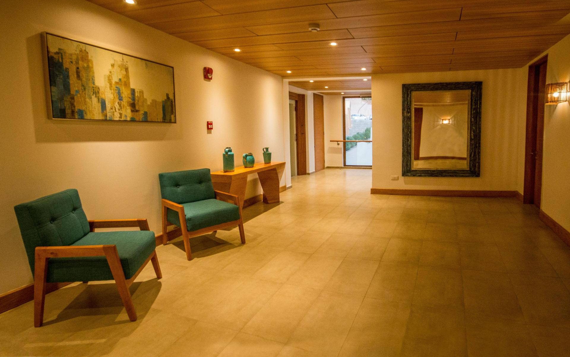 Vista Lobby Hotel Mae