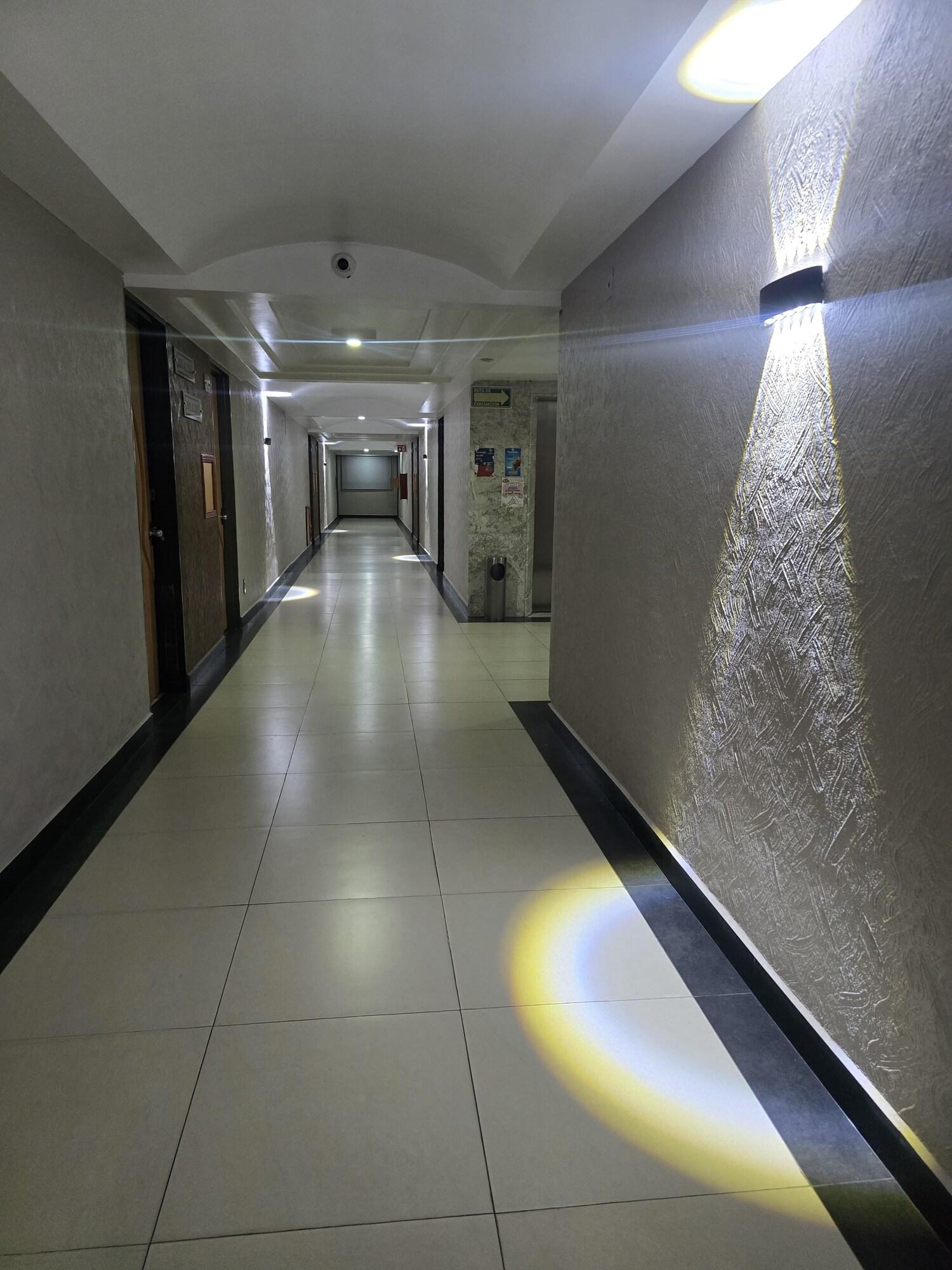 Varios Hotel & Villas Gran Vía, Tultitlán