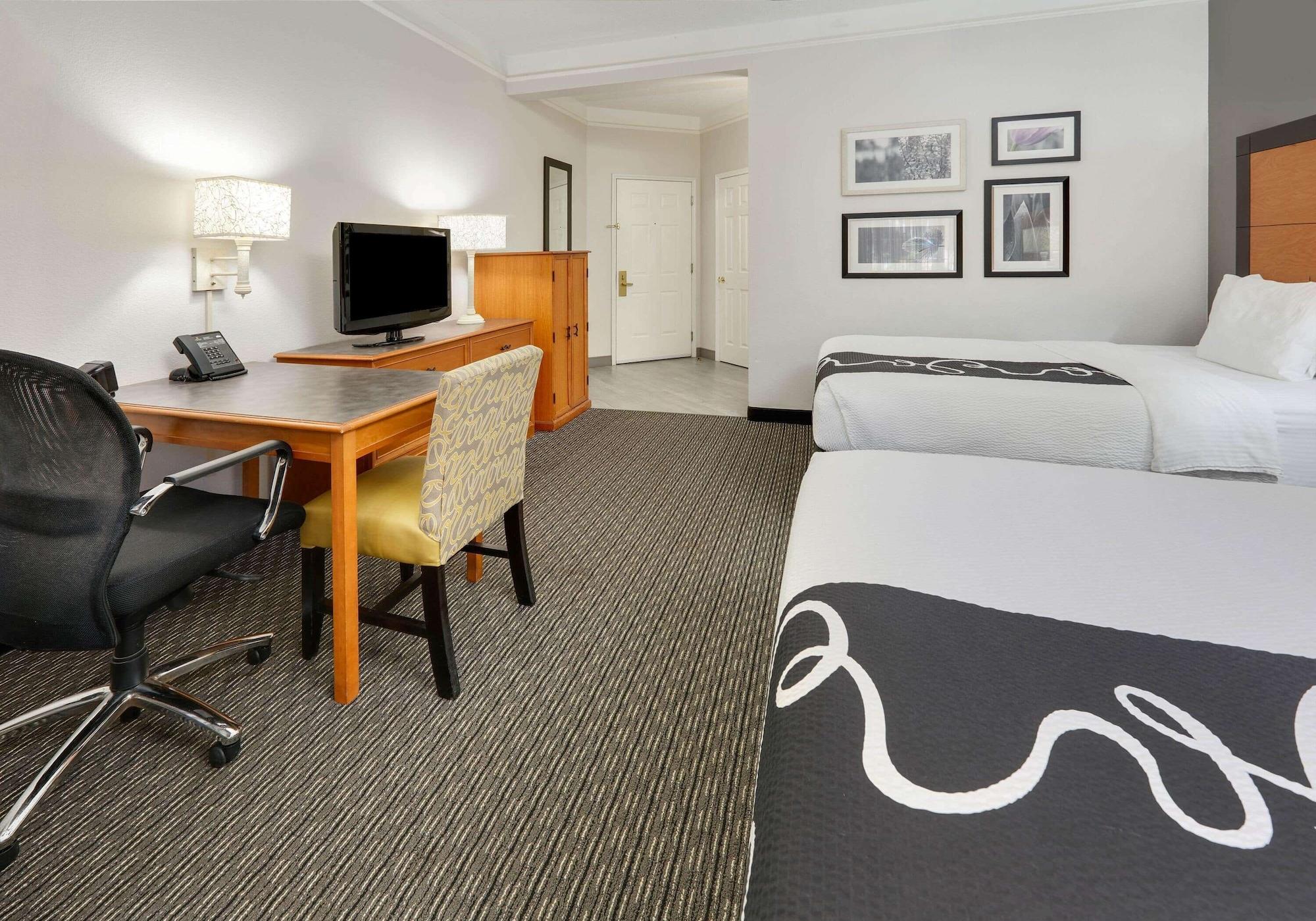 Habitación La Quinta Inn & Suites by Wyndham Dallas - Addison Galleria