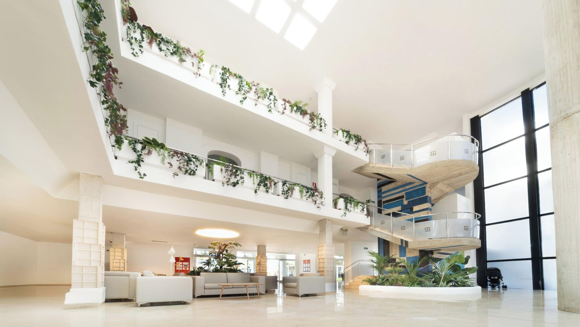 Vista Lobby Hotel Calimera Fido Gardens