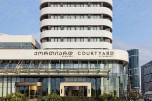 Alojamiento - Courtyard By Marriott Batumi