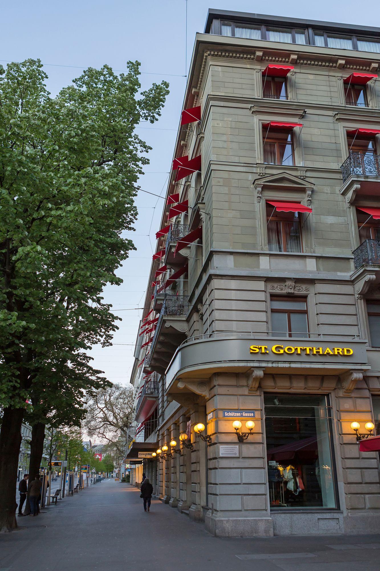 Comodidades do estabelecimento St Gotthard Hotel