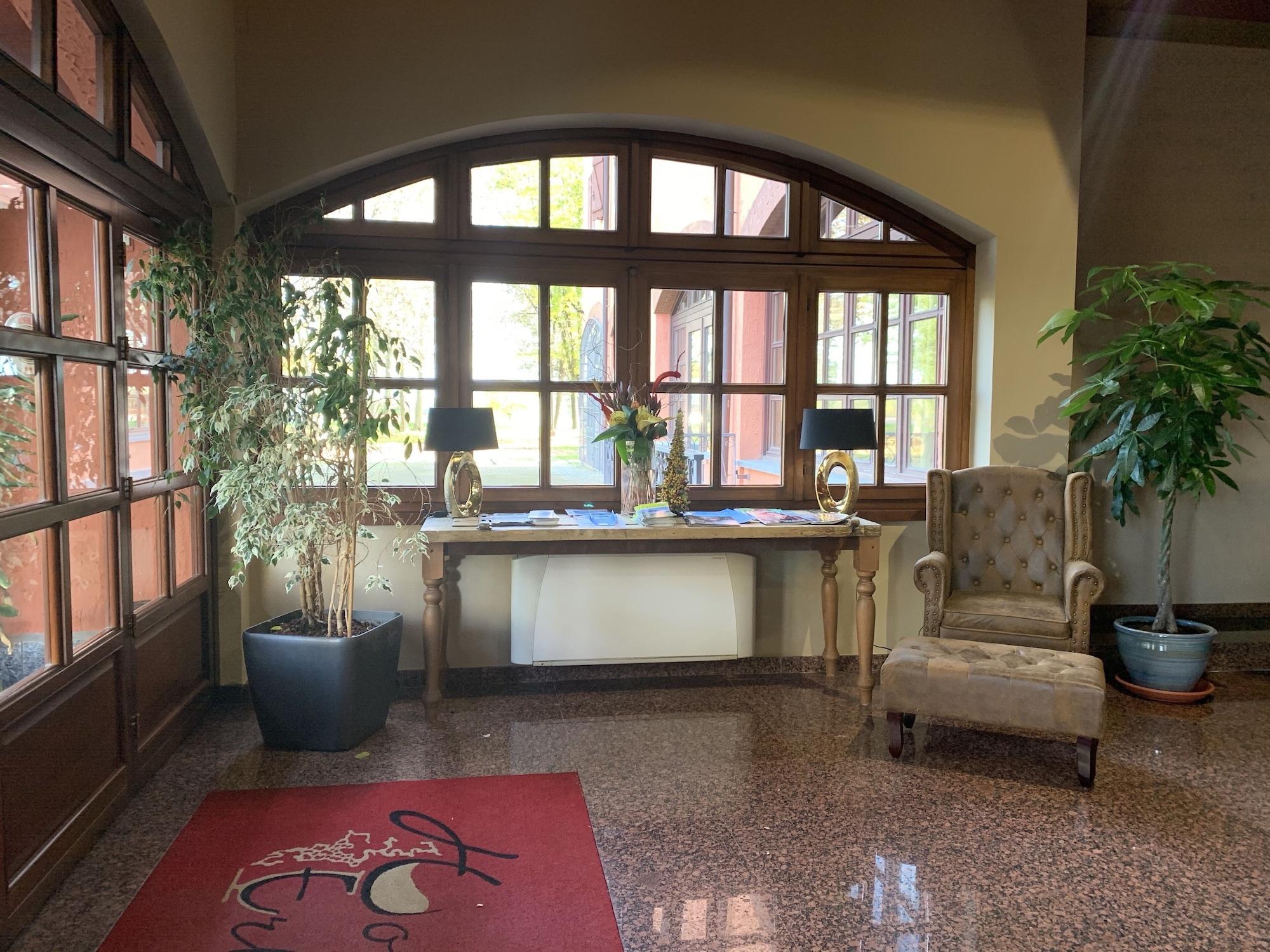 Vista Lobby Hotel Erbaluce
