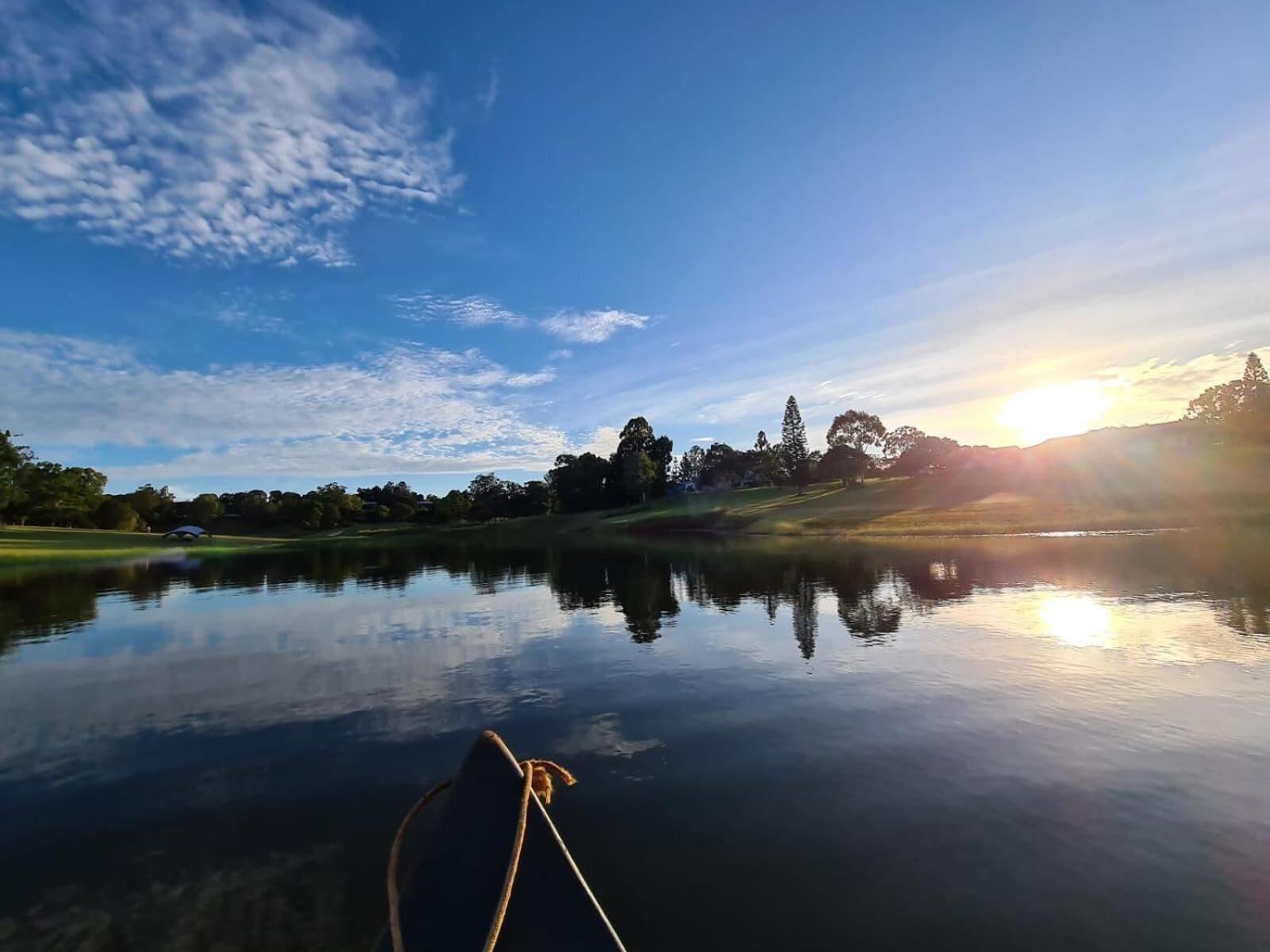 Vista Exterior On The Wallaby Eco Lodge - Hostel