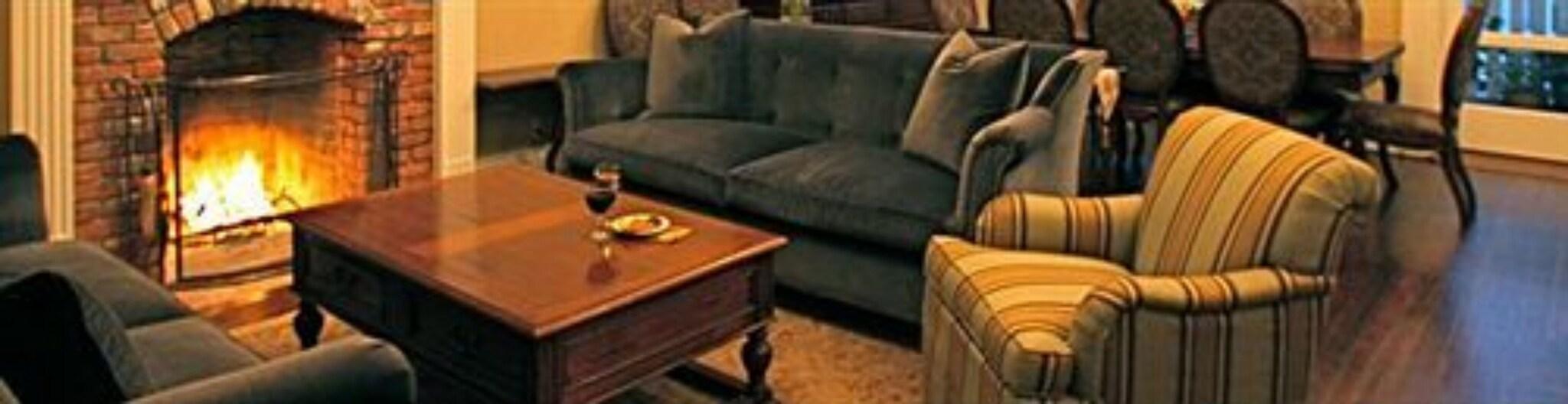 Vista Lobby The Gables Inn - Sausalito