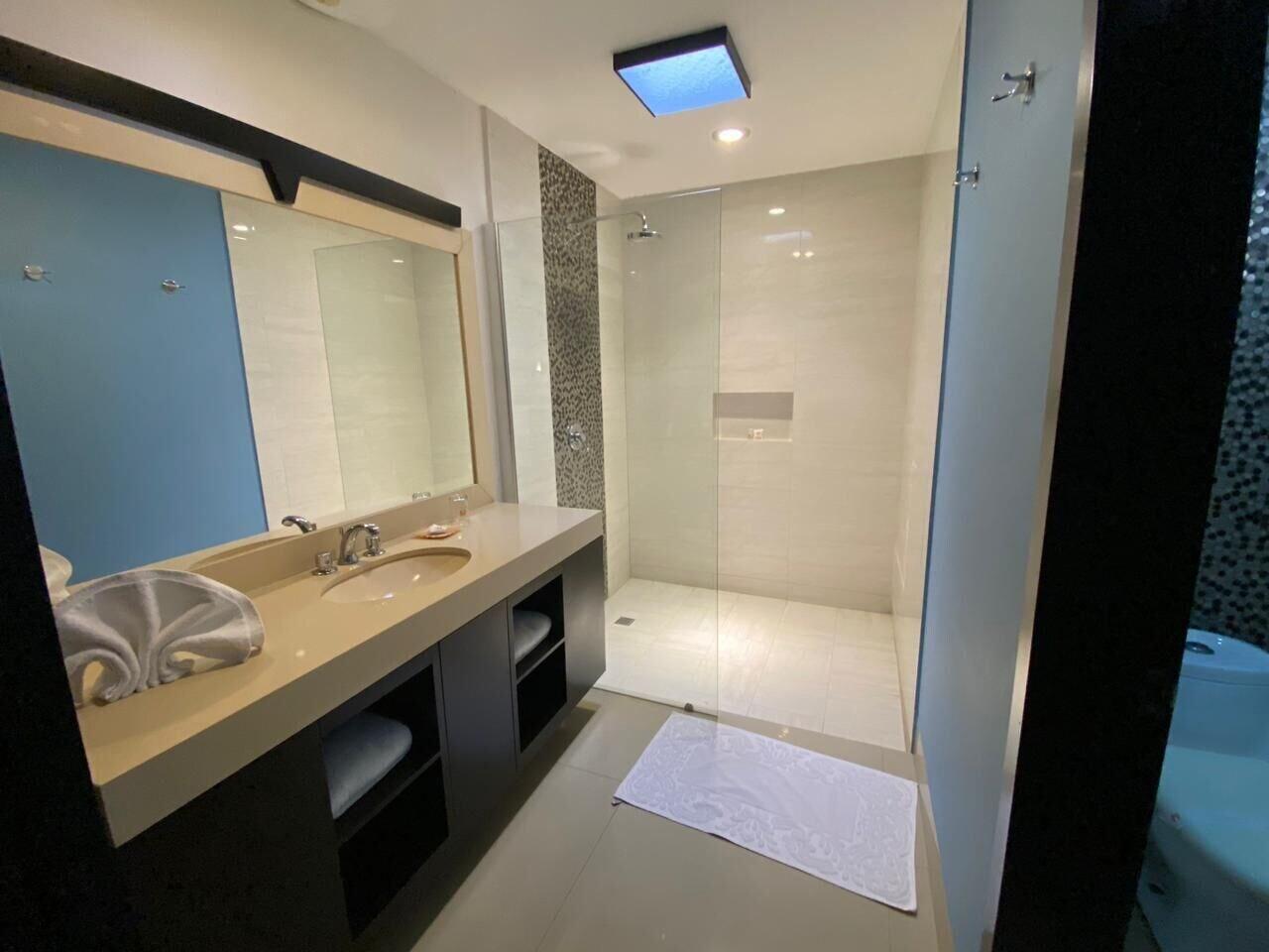 Equipamiento de Habitación Autohotel Frances