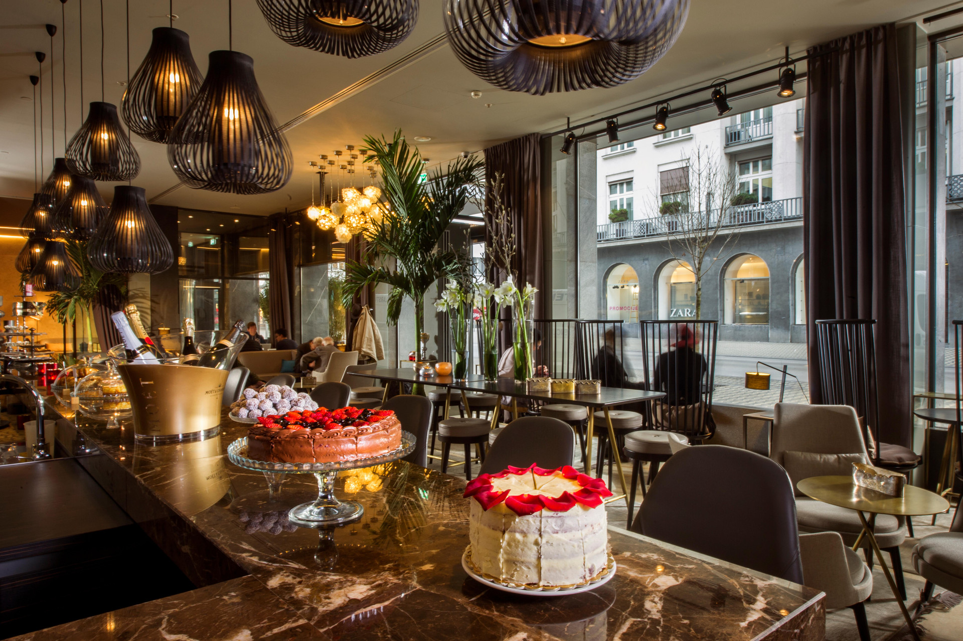 Bar/Salón Best Western Premier Hotel Slon