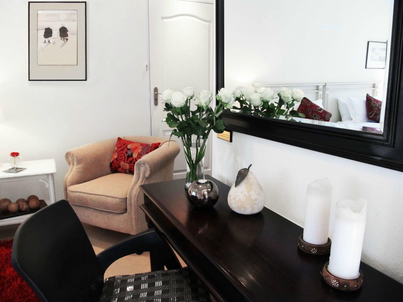 Set de Habitación No 5 on Franschoek Lane