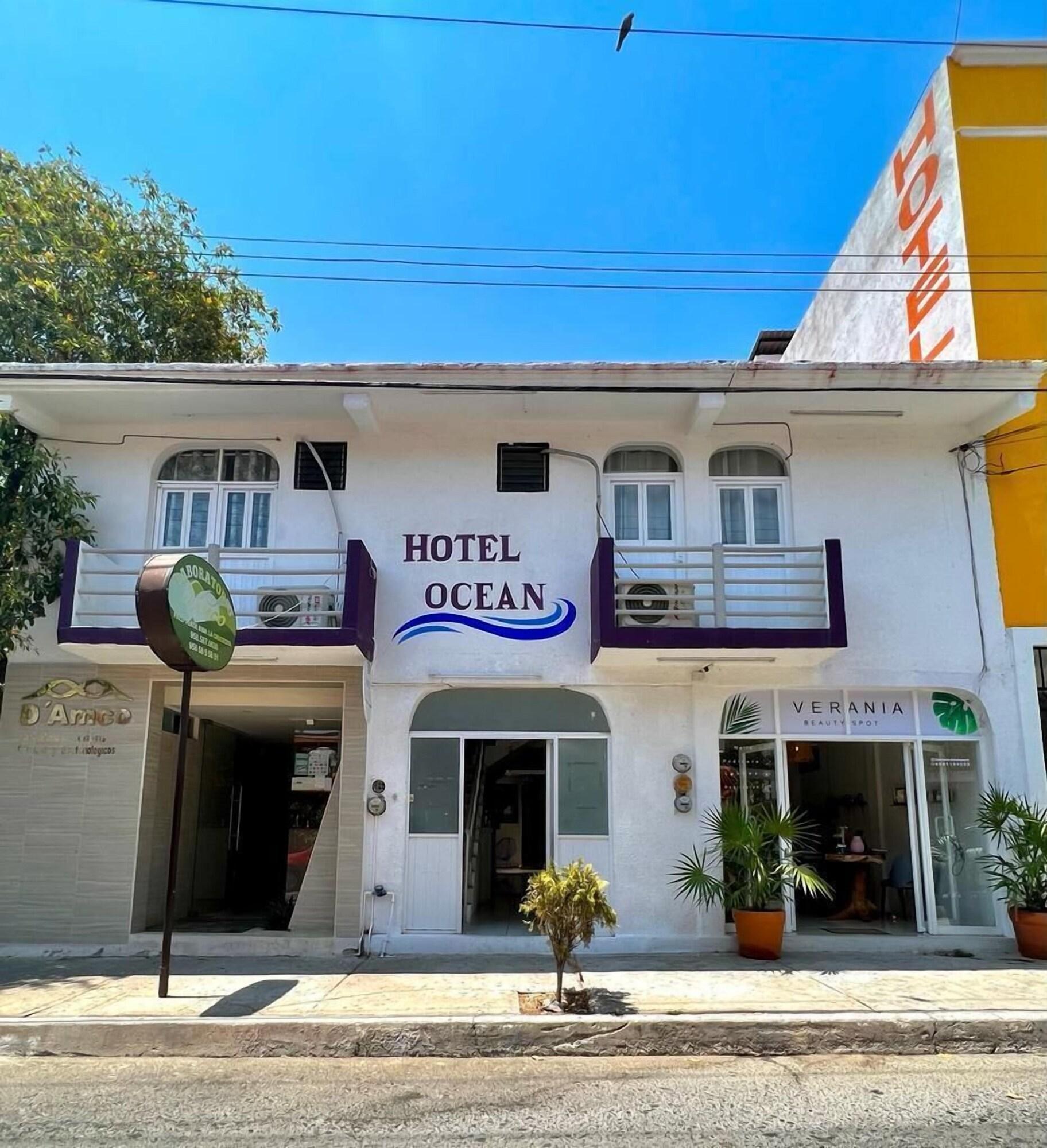 Vista Exterior Hotel Ocean Huatulco