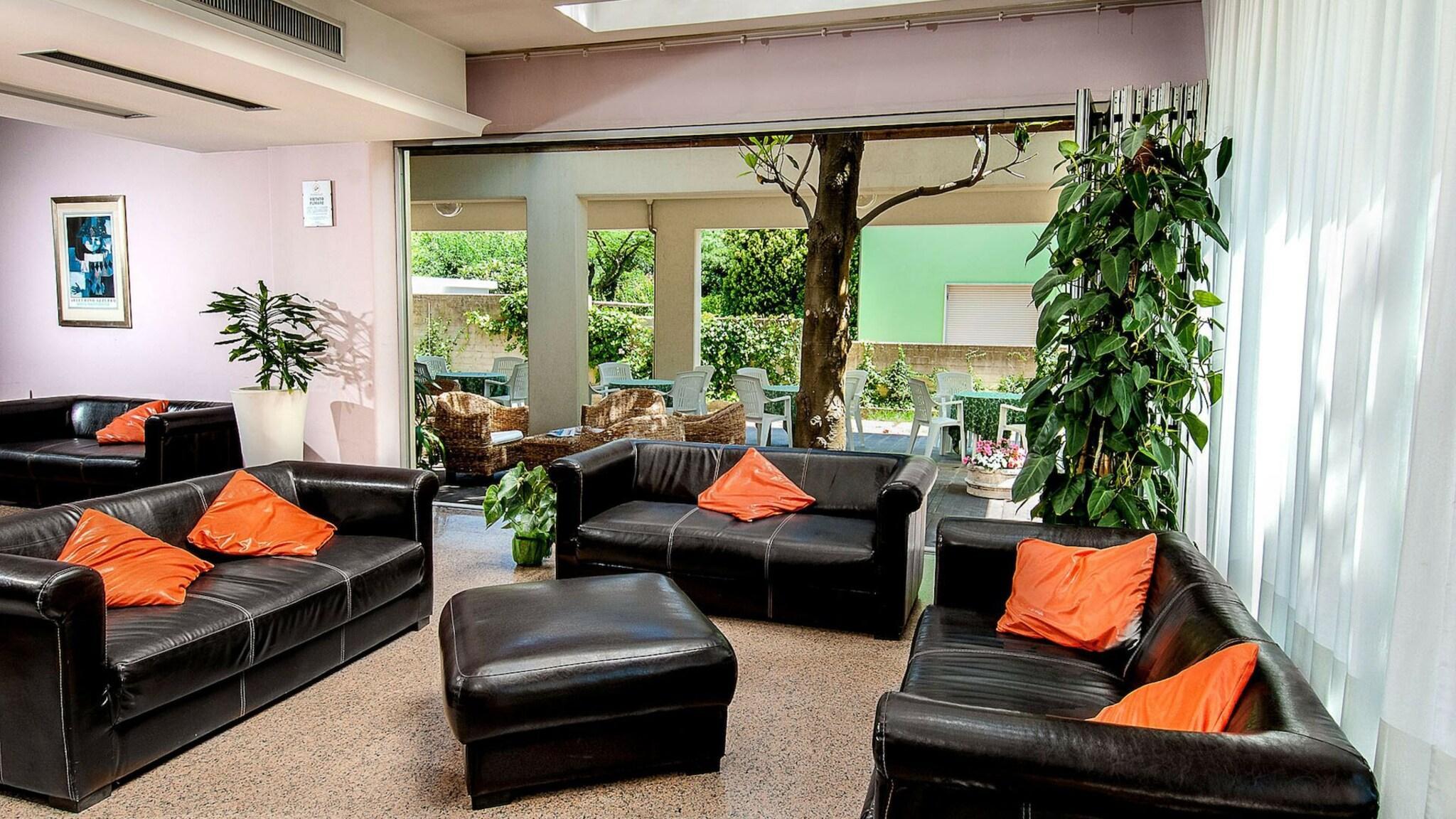 Vista Lobby Hotel Le Querce