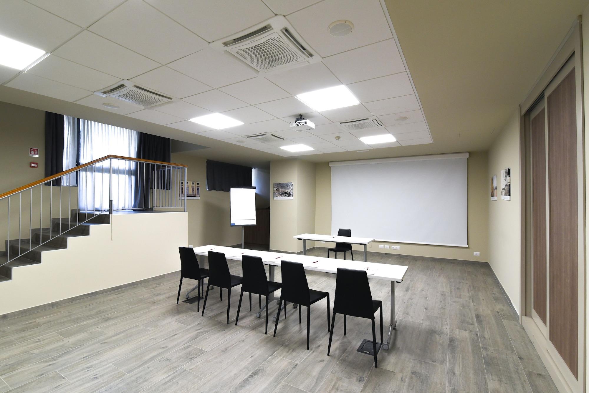 Sala de Reuniones Best Quality Hotel La Darsena