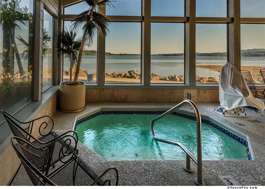 Vista Piscina Best Western Plus Silverdale Beach Hotel