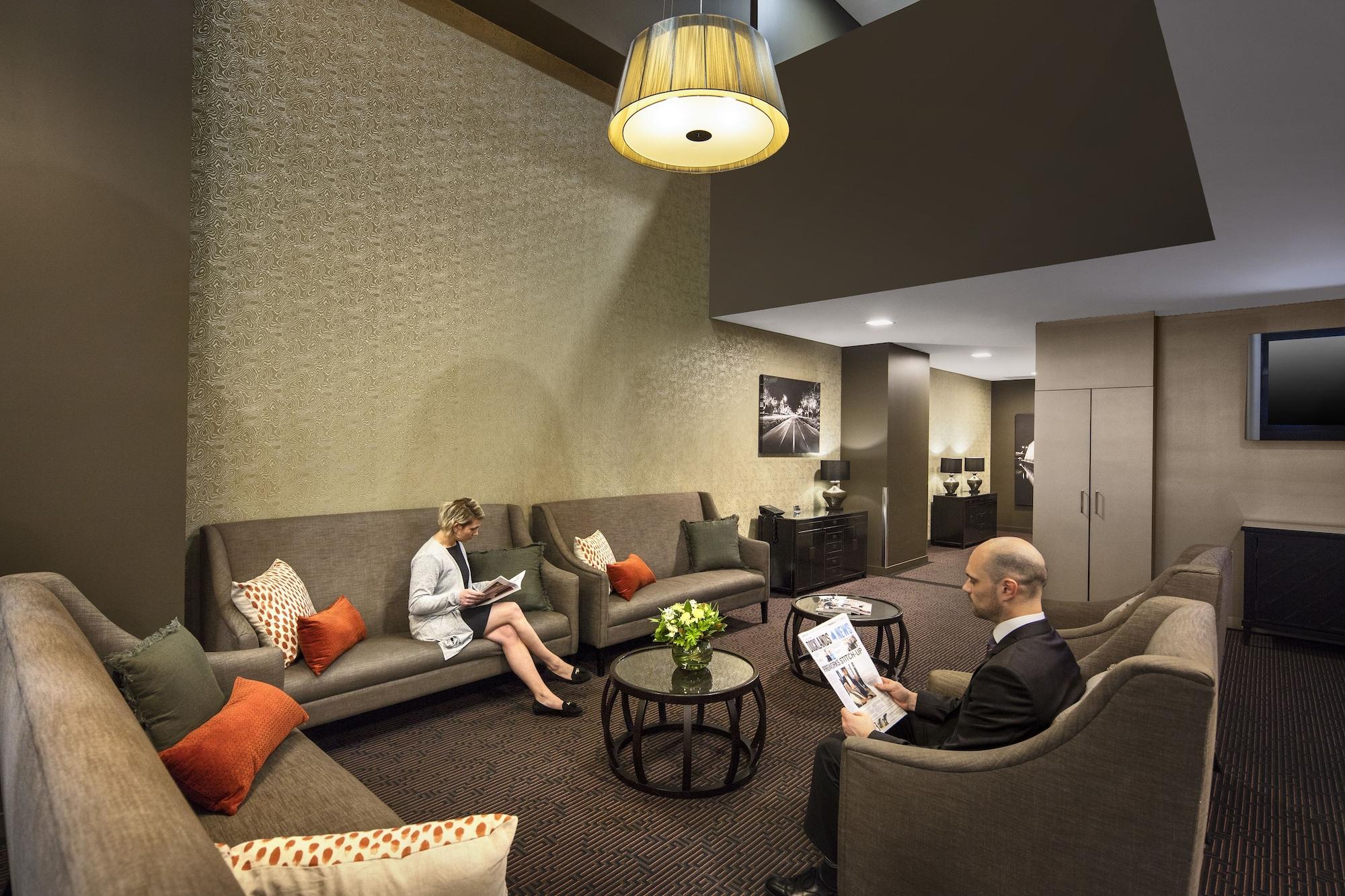 Vista Lobby Quest Docklands