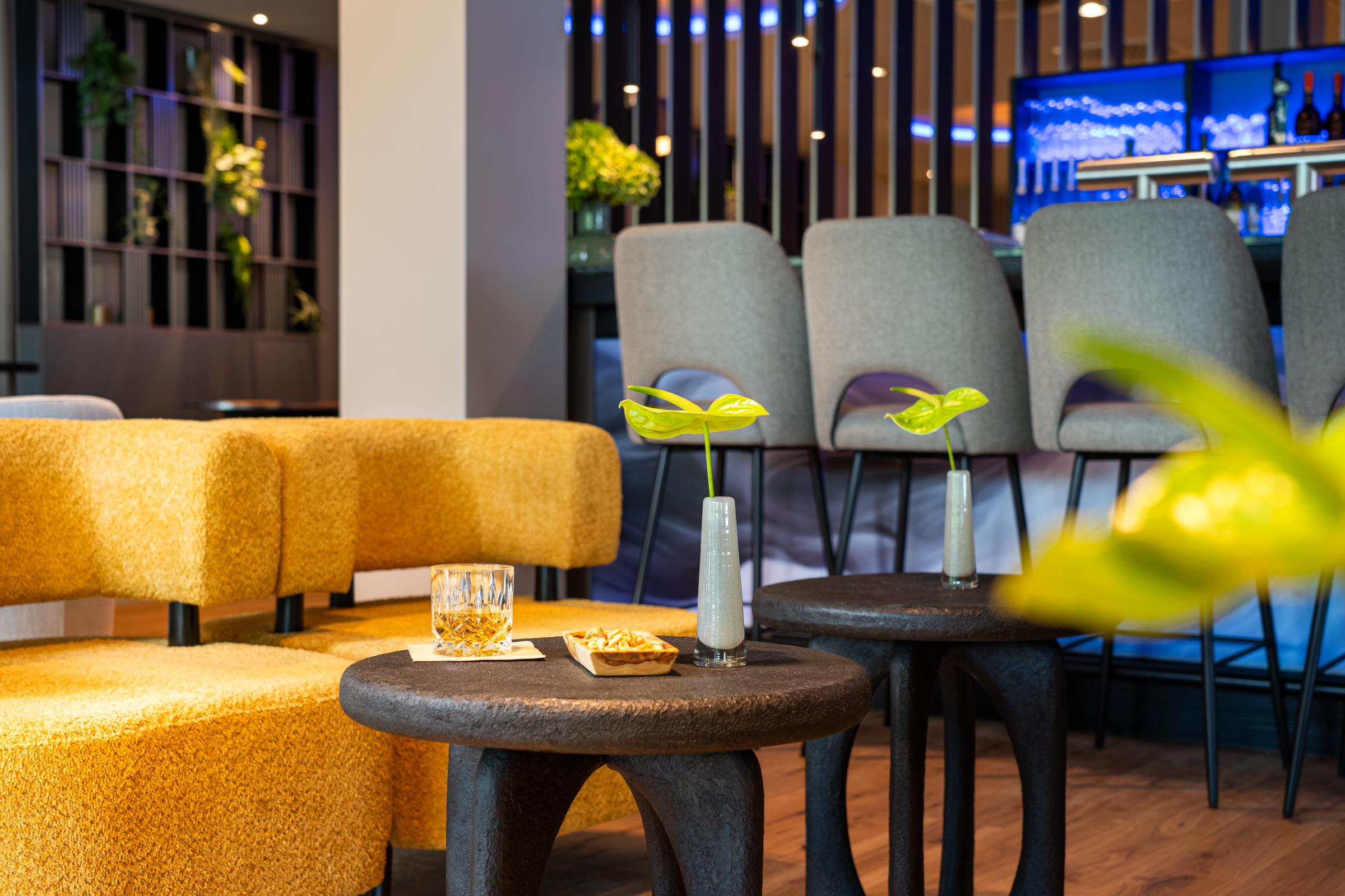Bar/Salón Leonardo Royal Hotel Cologne Bonn Airport