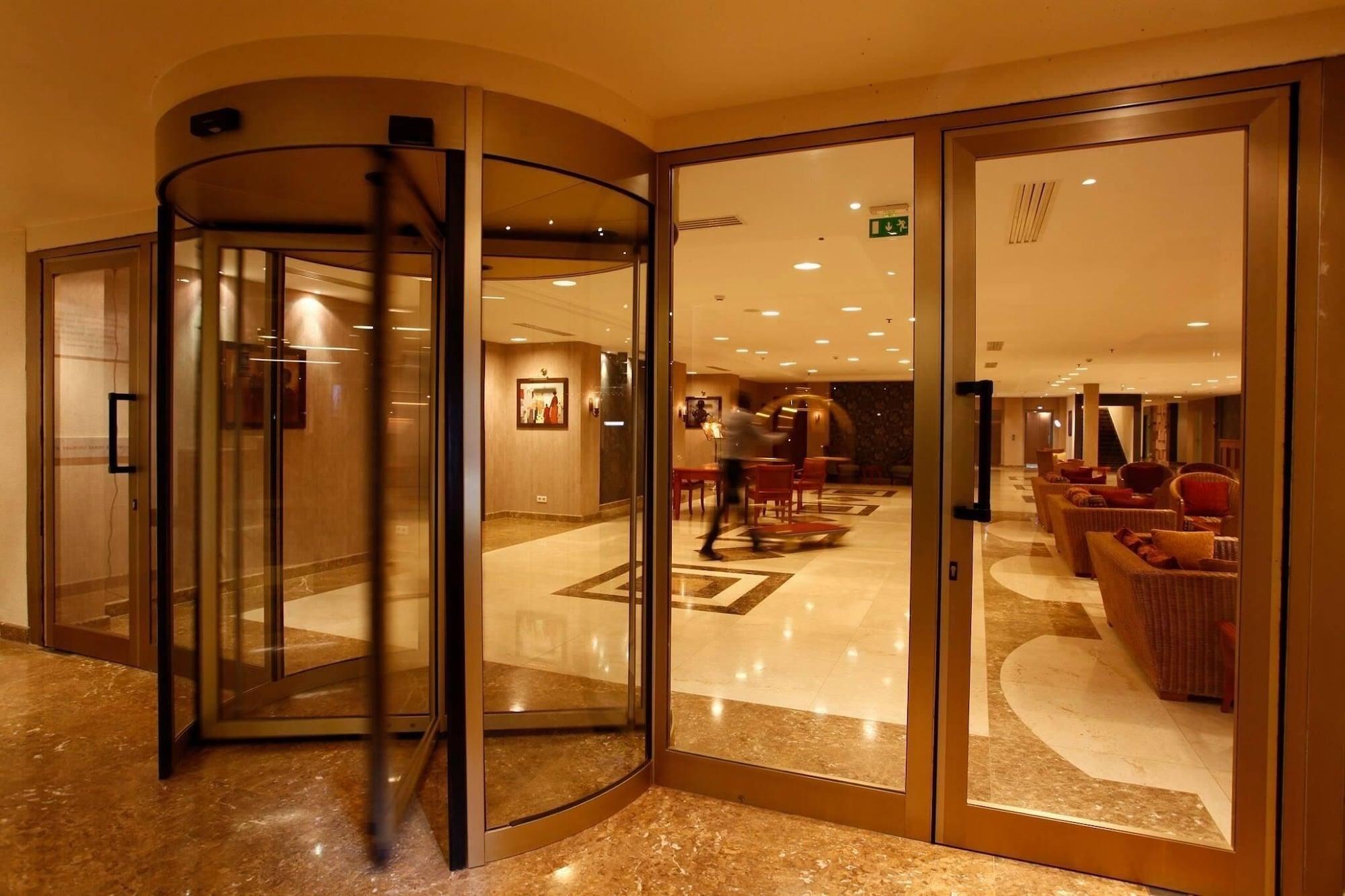 Vista Lobby Hala Hotel & Aqua Park