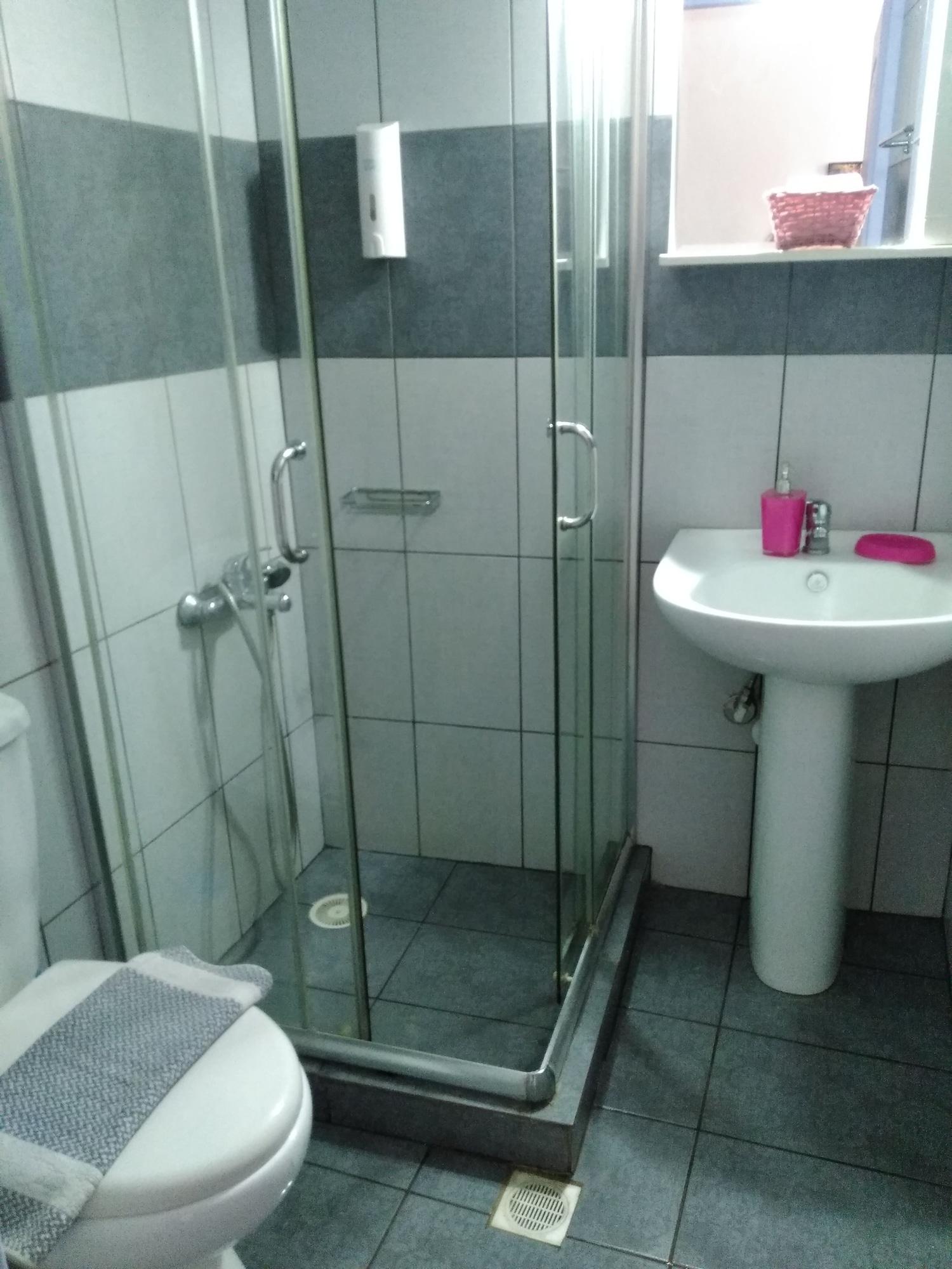 Equipamiento de Habitación Smaragdi Rooms for Rent