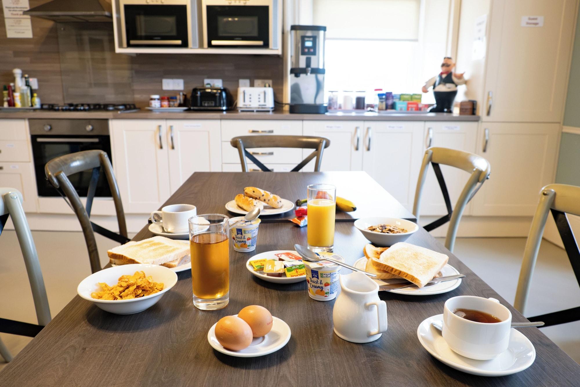 Restaurant Corran House Guest House & Hostel