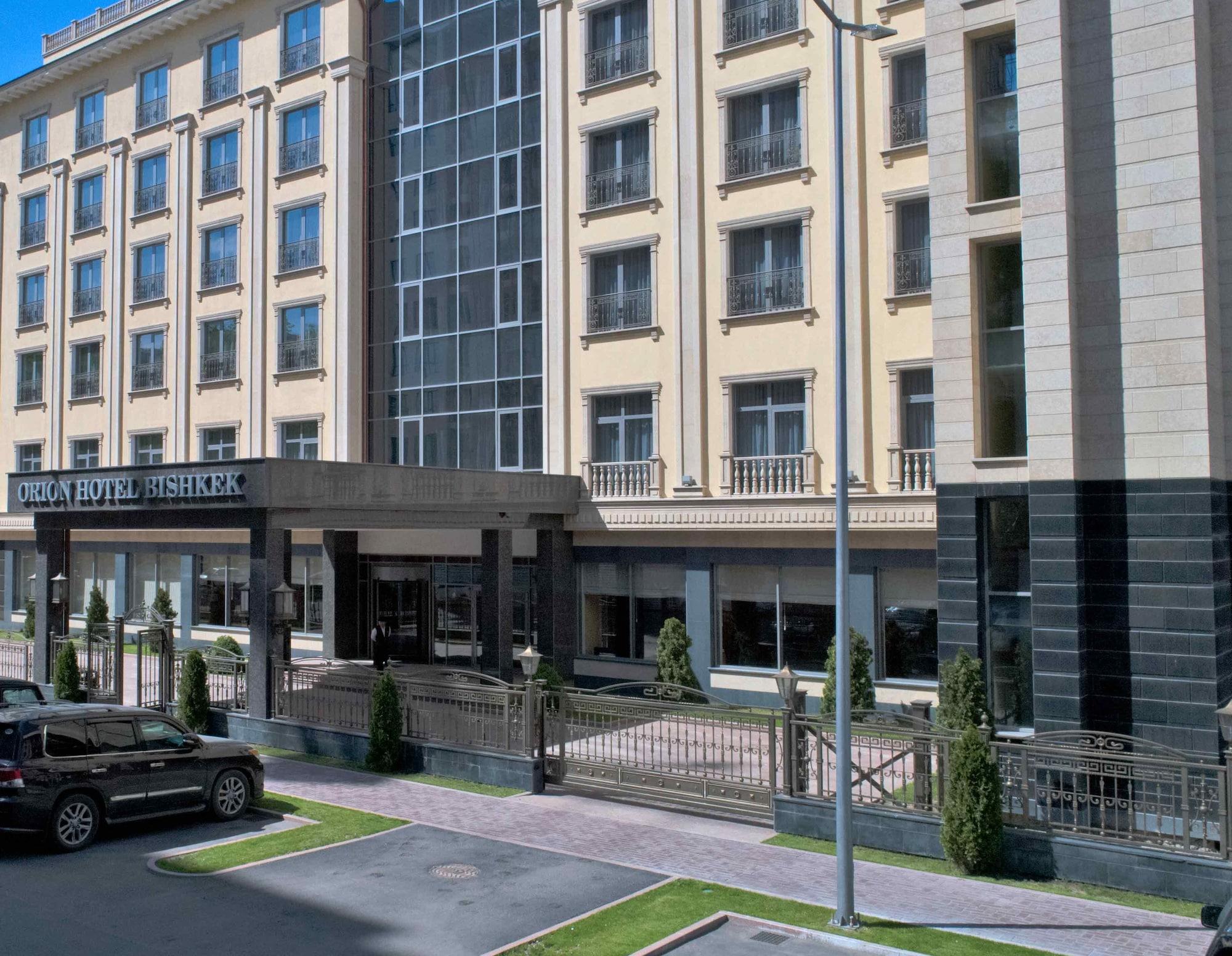 Vista Exterior Orion Hotel Bishkek
