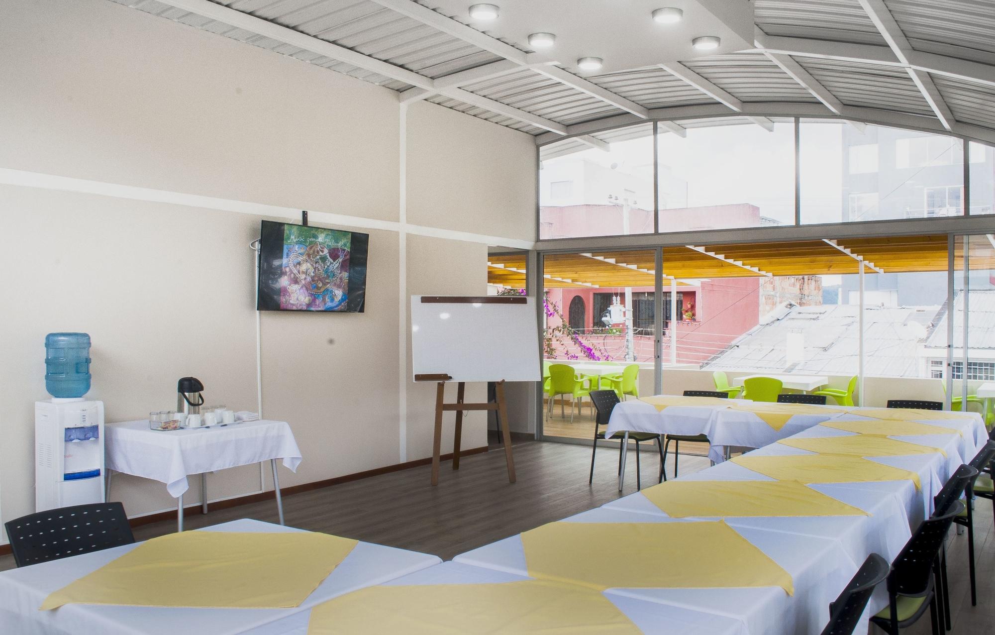 Salón de Baile Hotel Parque Reservado