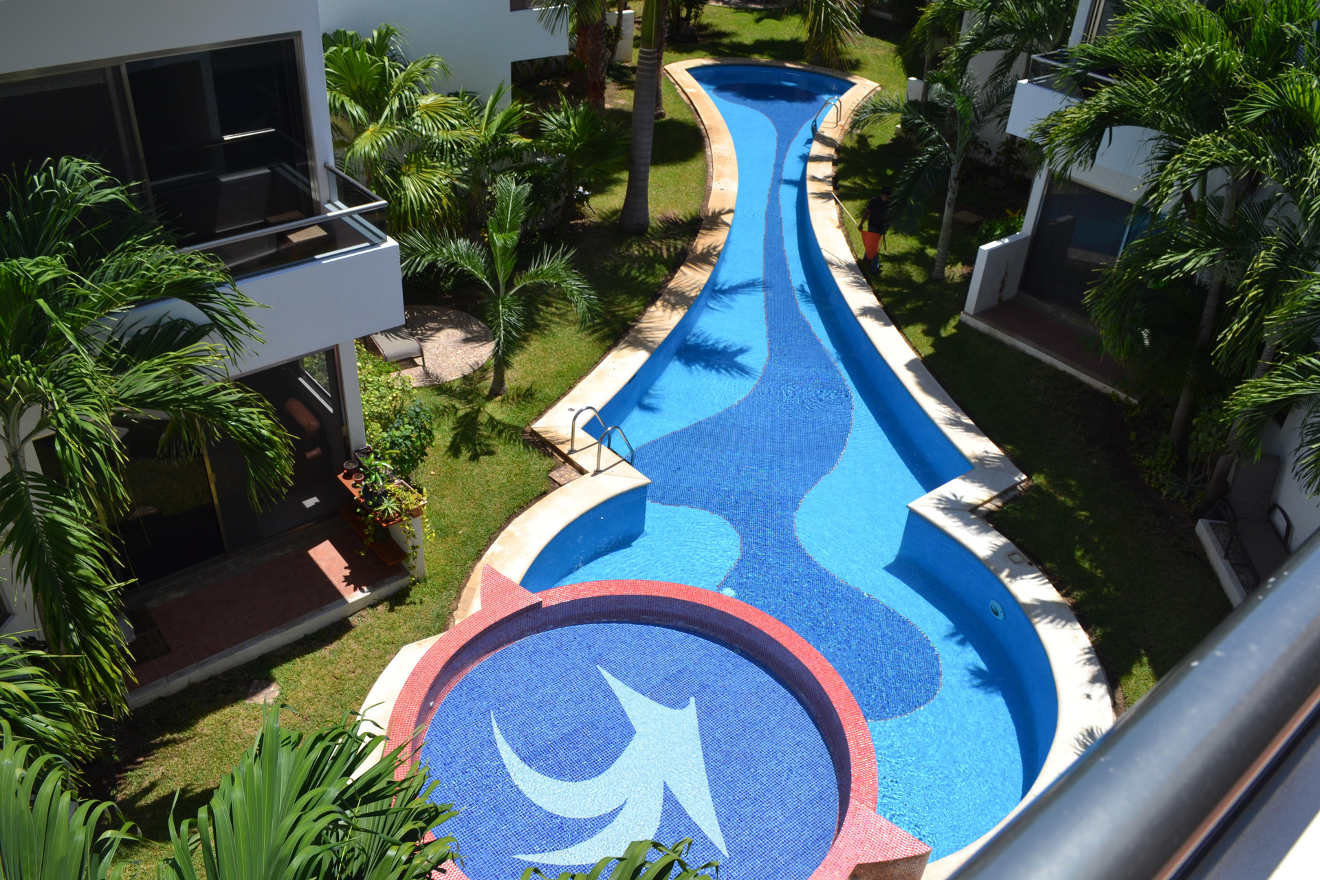 Vista Piscina Los Amigos B&B