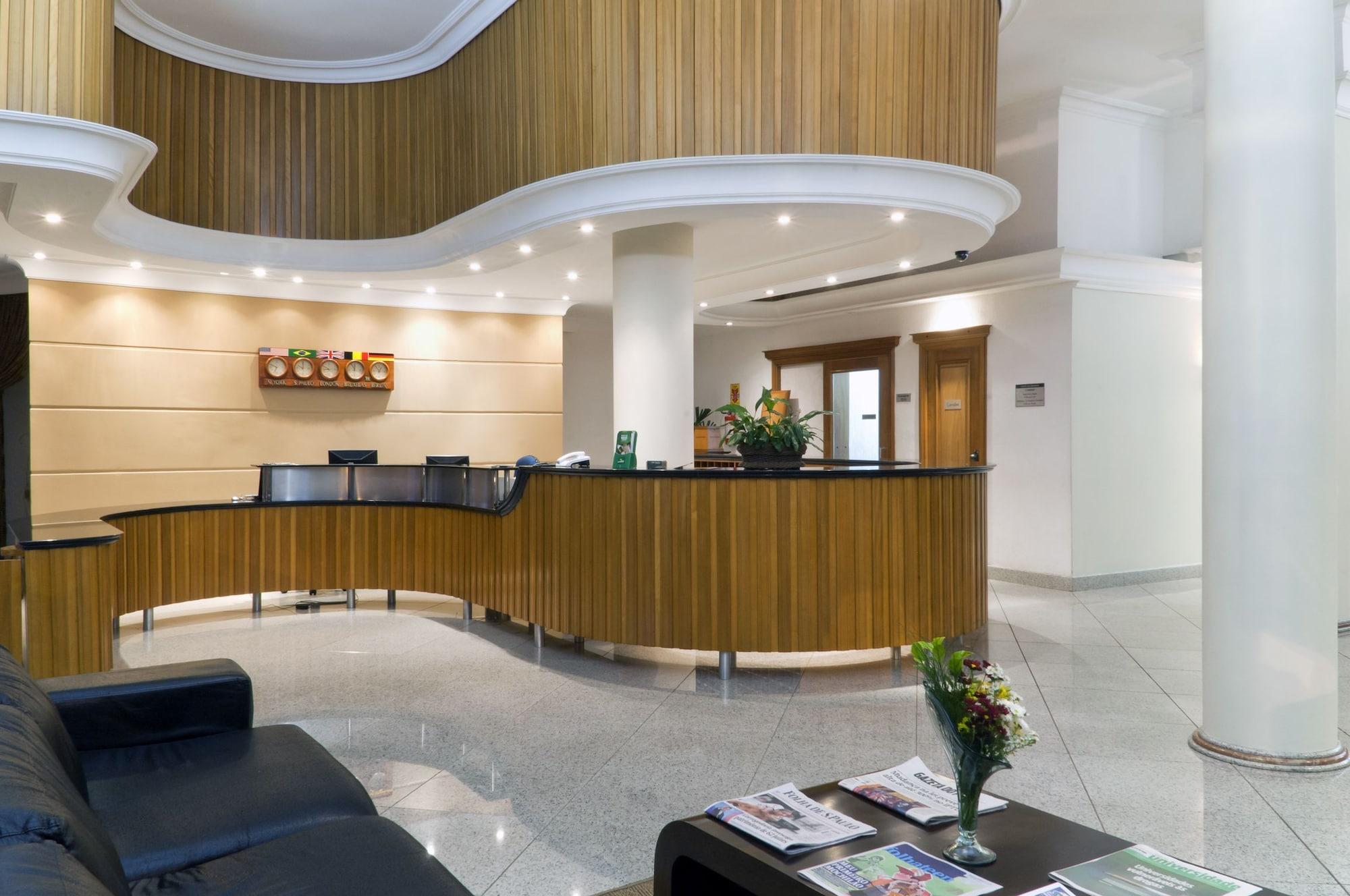 Vista Lobby Grande Hotel Guarapuava
