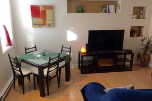 Alquiler Vacacional - Montcalm apartment near the Plains of Abraham