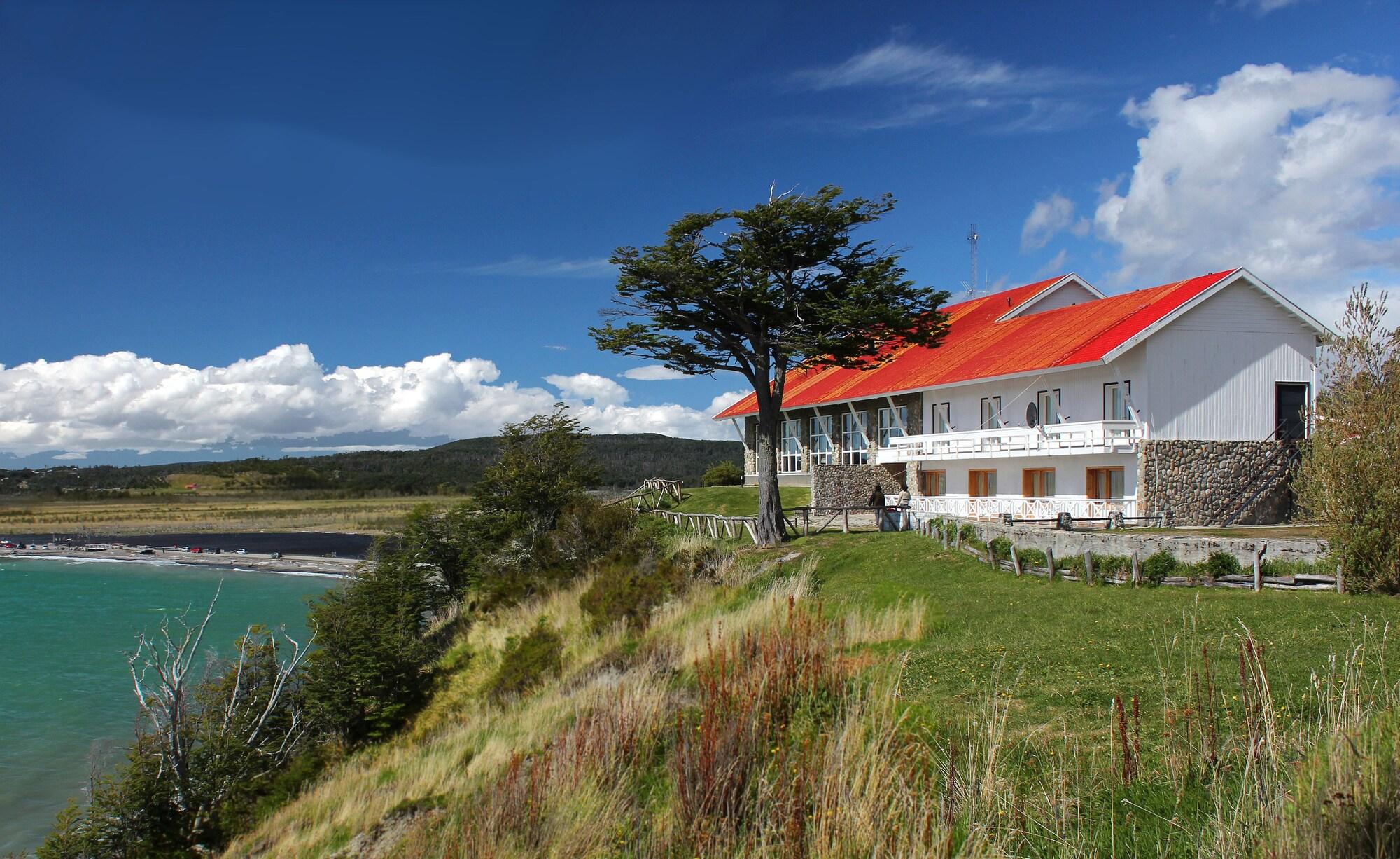 Vista Exterior Hostería Kaikén