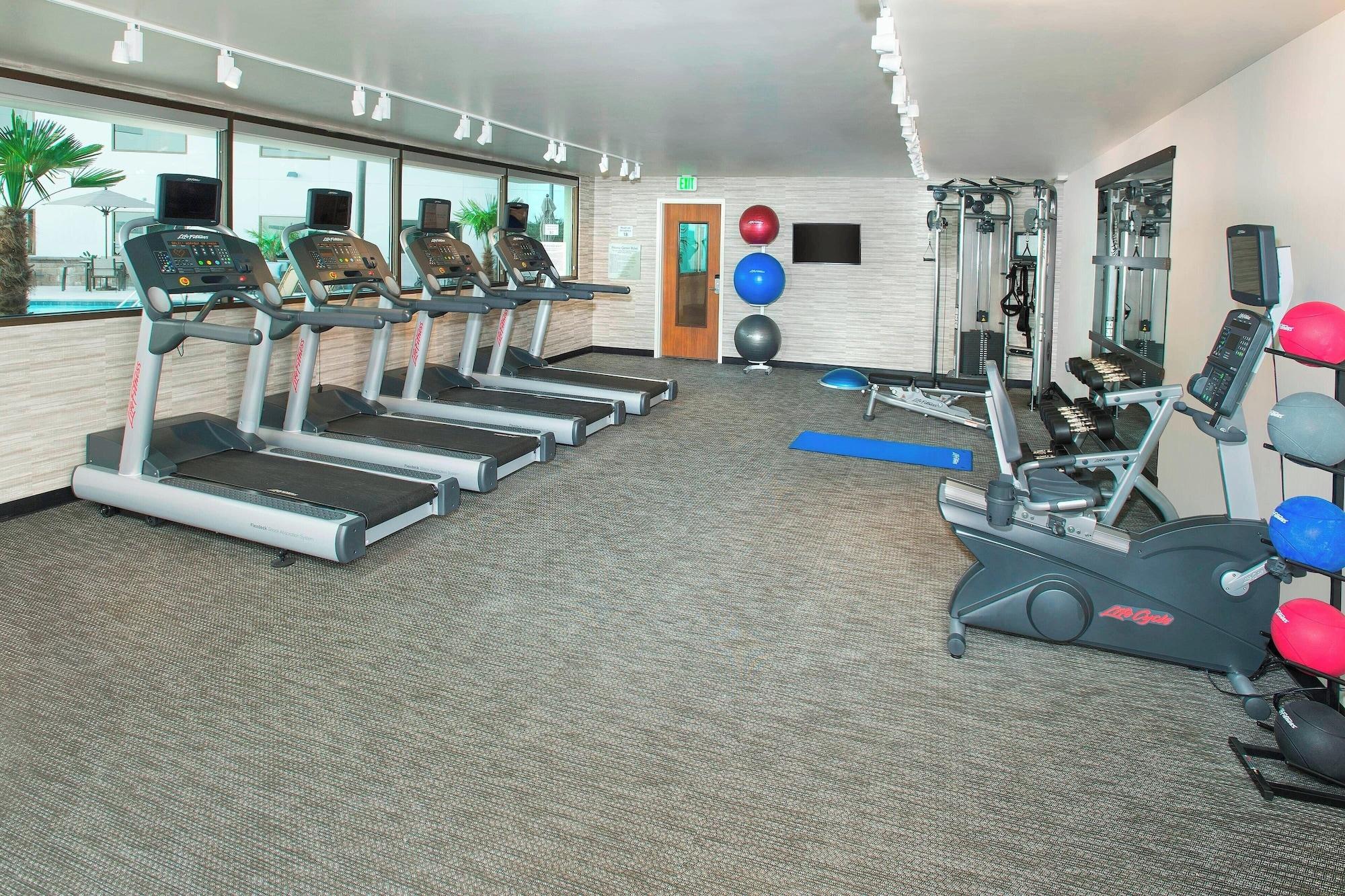 Gimnasio Courtyard by Marriott Redwood City