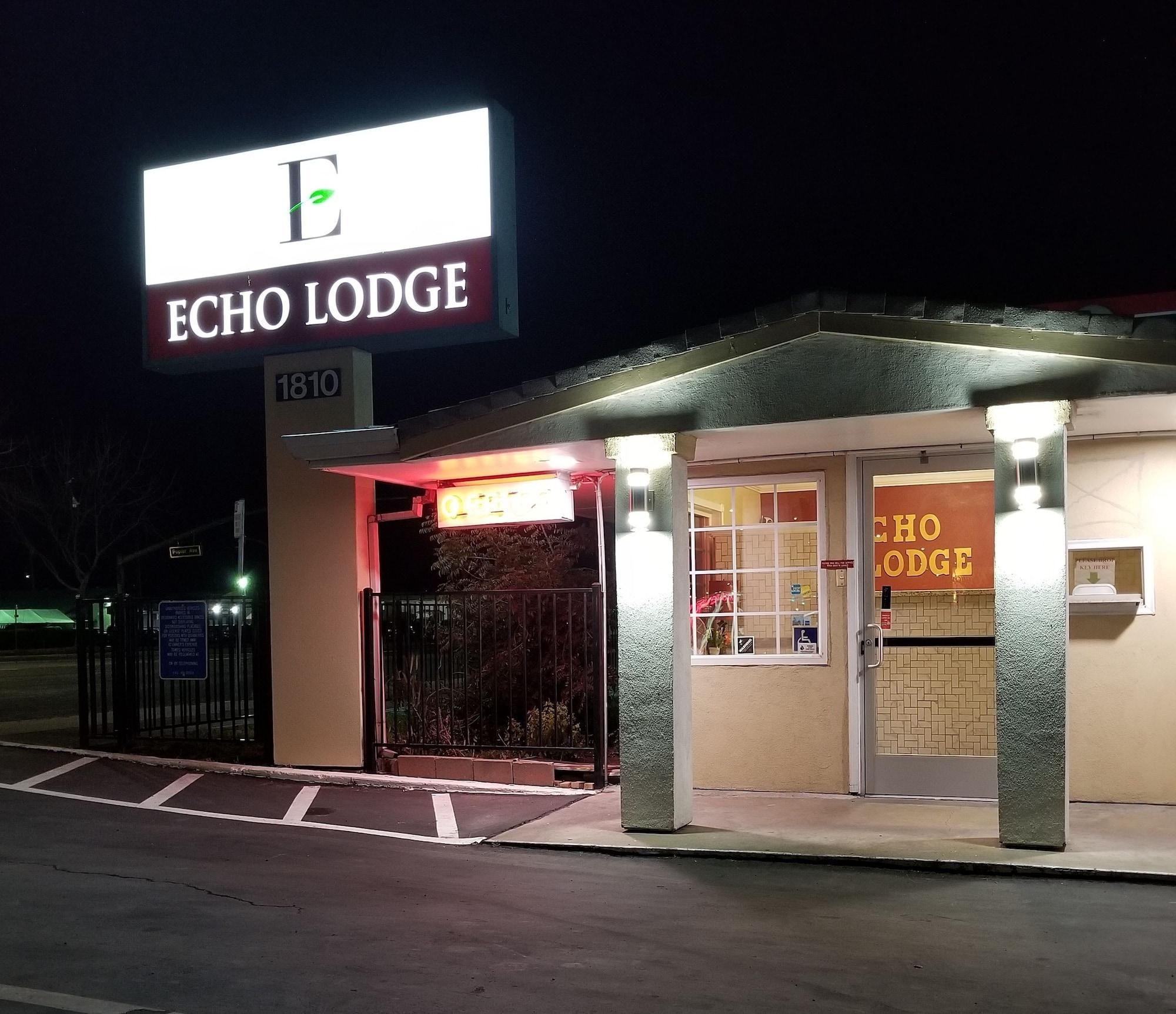 Vista Exterior Echo Lodge