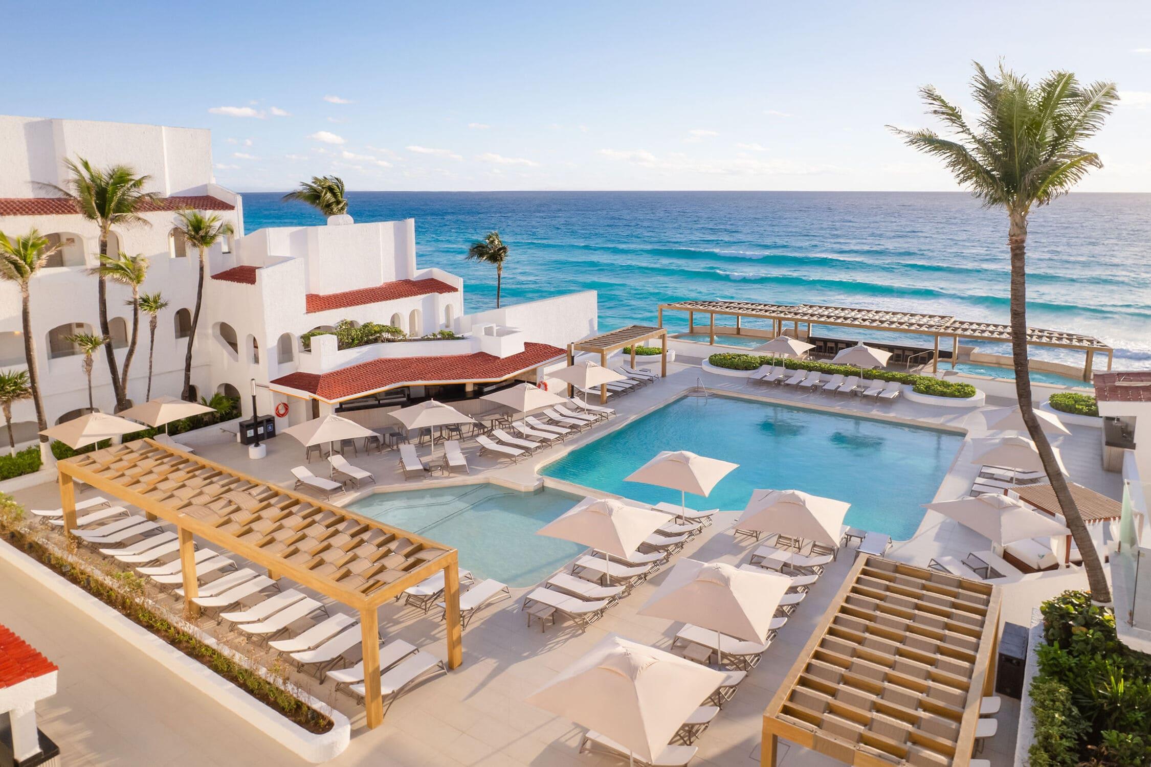 Vista Piscina GR Solaris Caribe Adults Only - All Inclusive