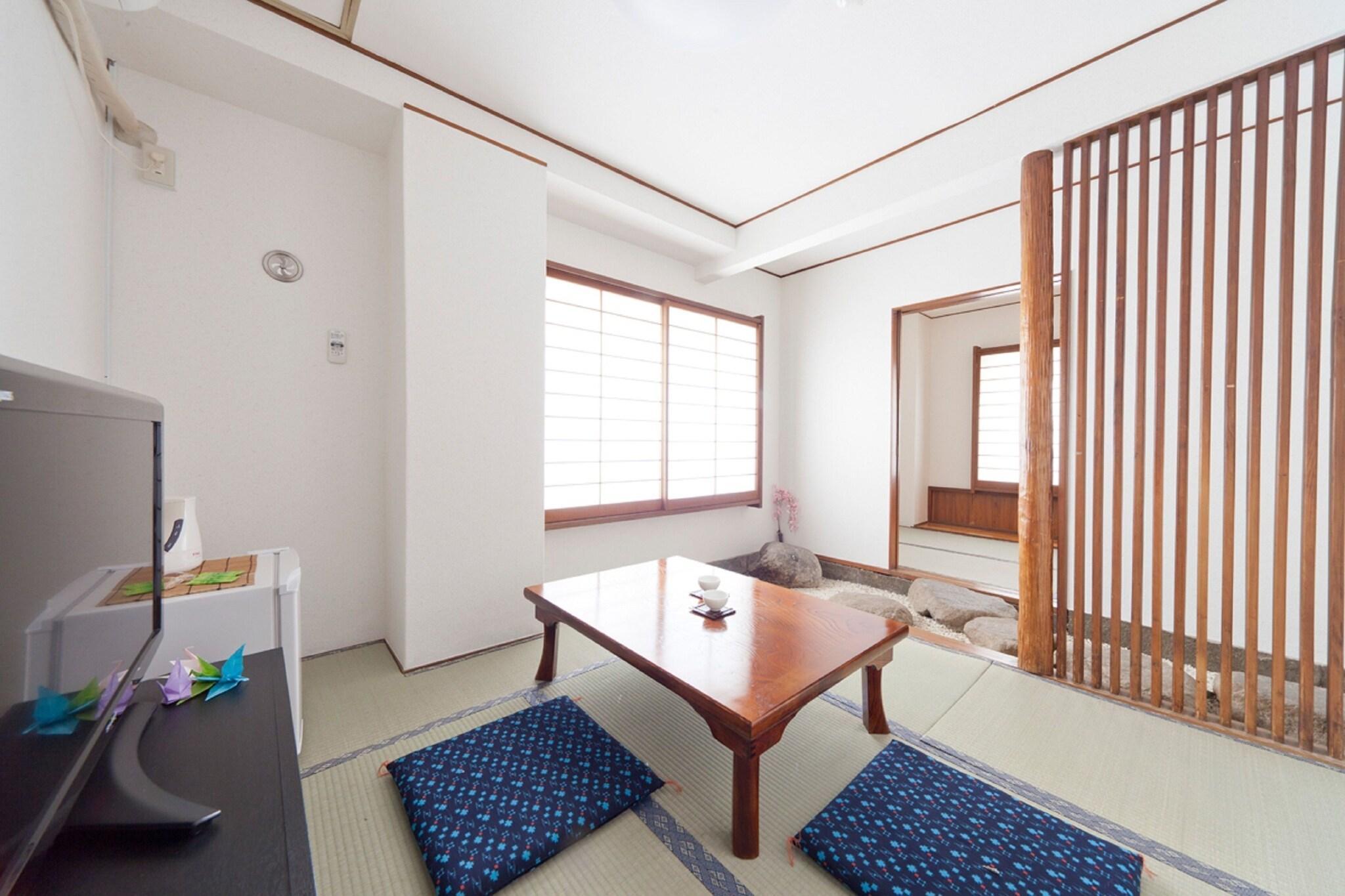 Varios Shin-Okubo Sekitei Hotel