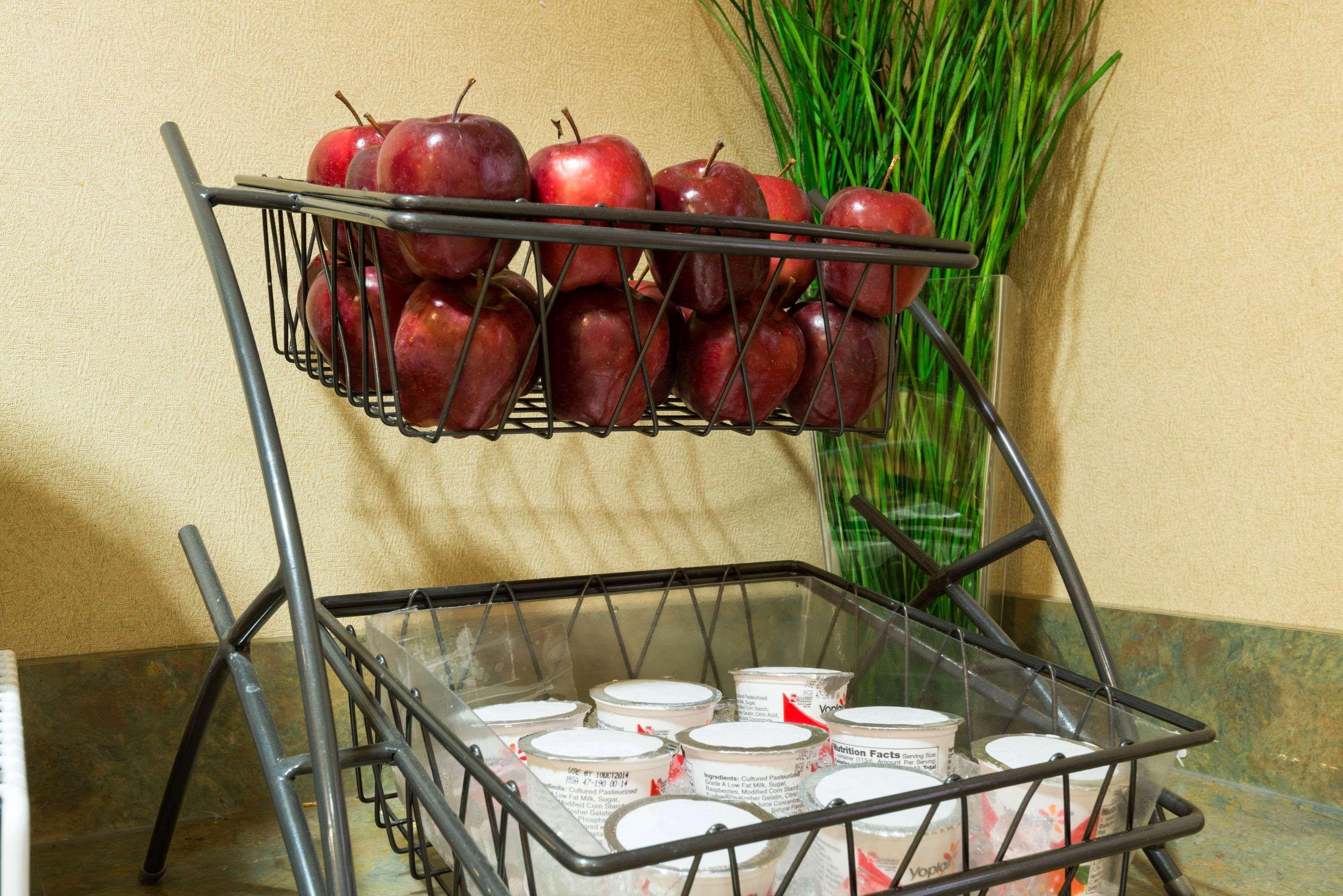 Restaurant Microtel Inn & Suites by Wyndham Pueblo