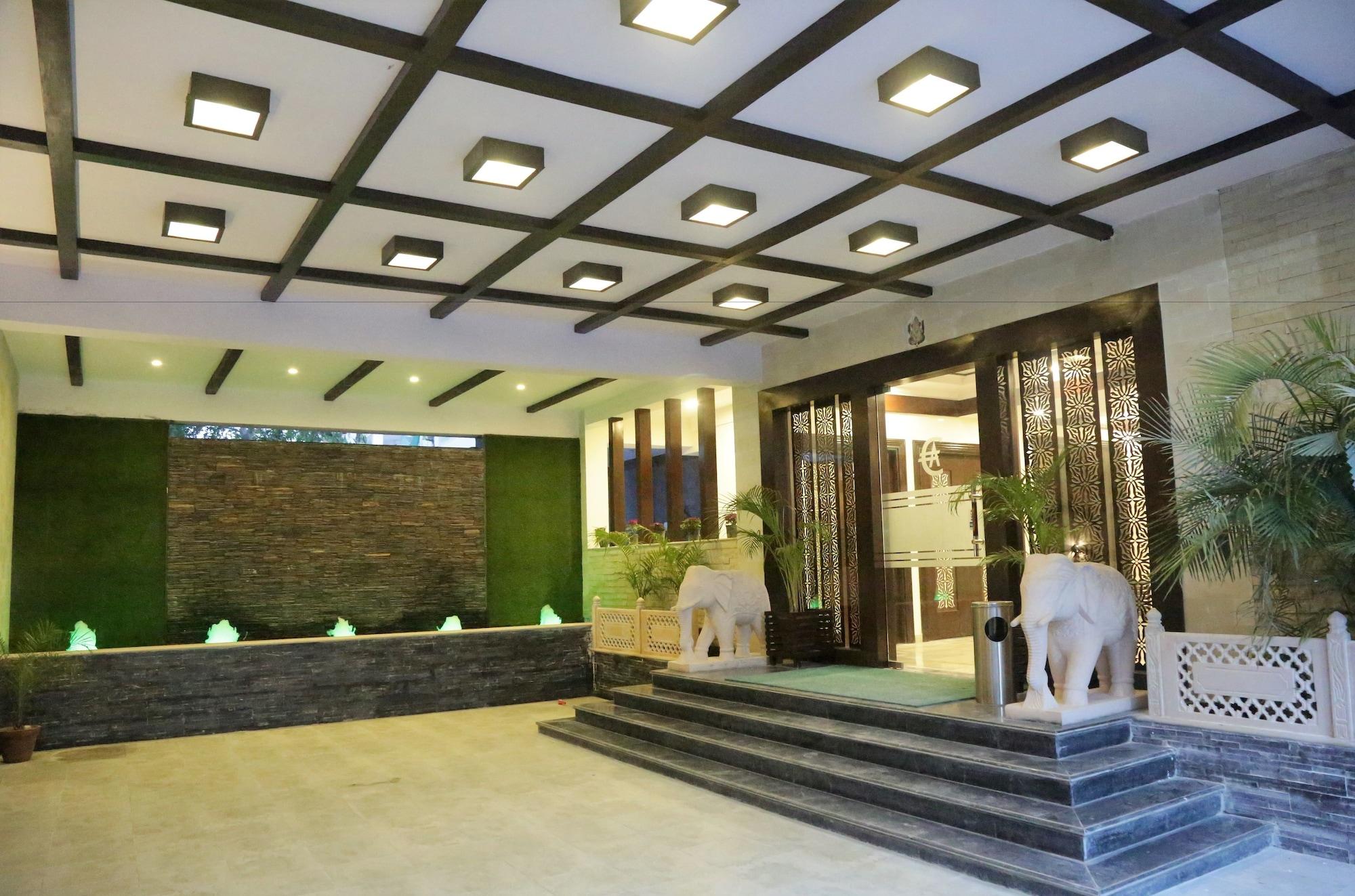 Vista Exterior Hotel Eurasia
