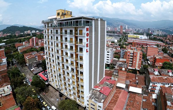 Hotel Dorado La 70