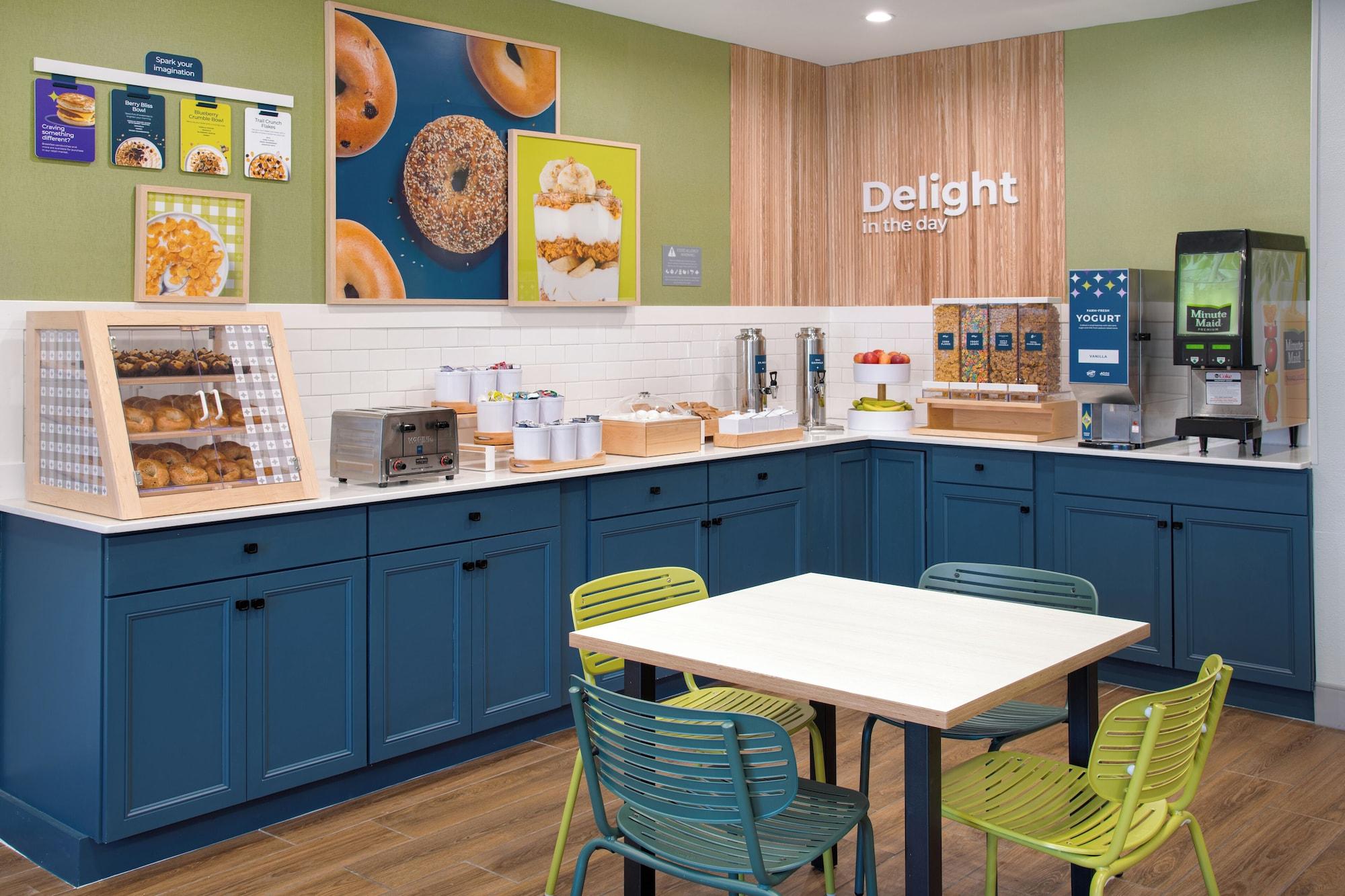 Restaurant Spark by Hilton St. Robert Fort Leonard Wood