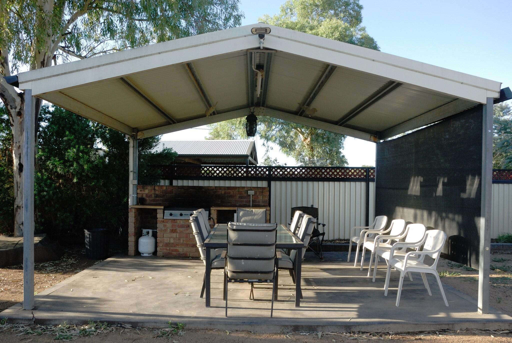 Instalaciones Recreativas Mayfair Motel