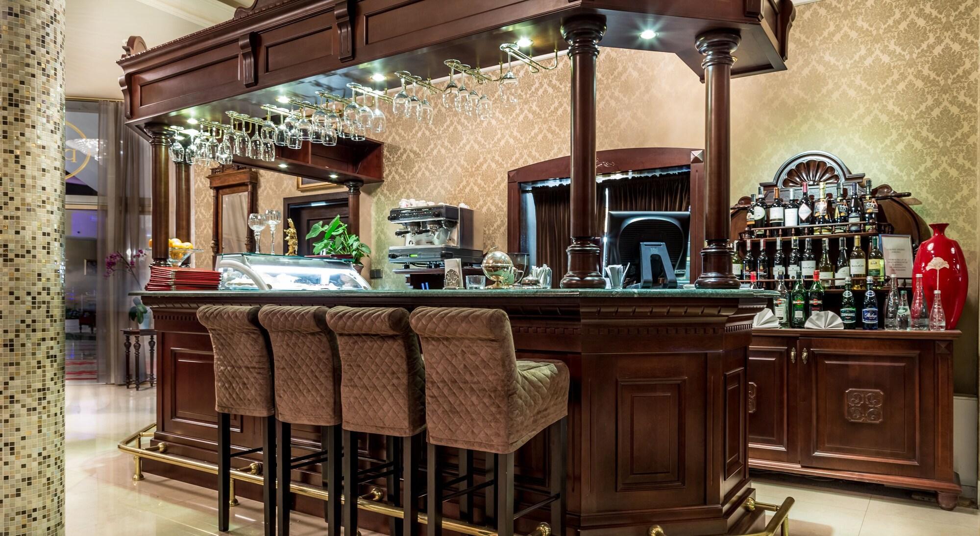Bar/Salón Hotel im. Jana Pawła II