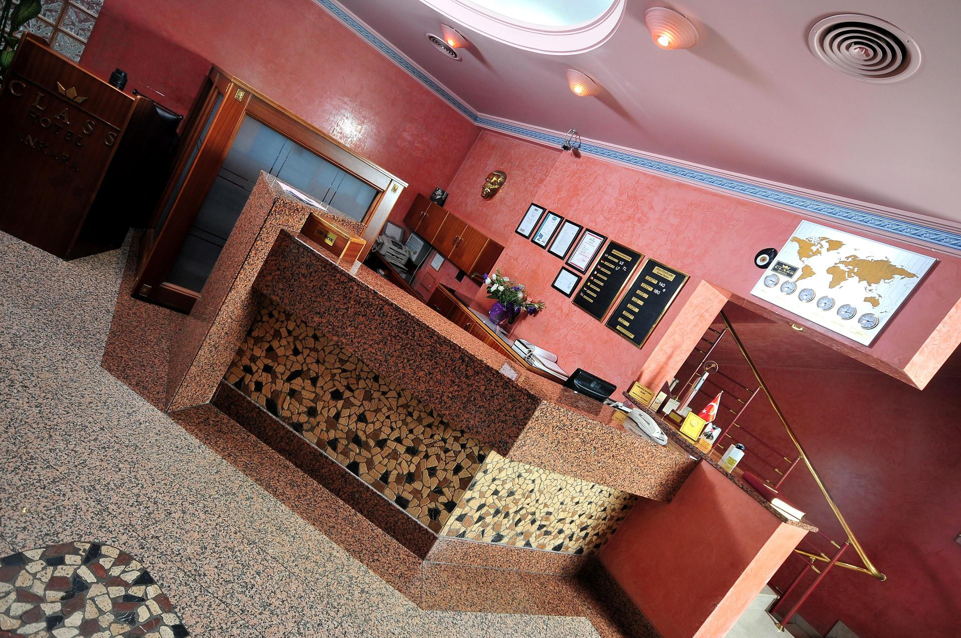 Vista Lobby Class Hotel