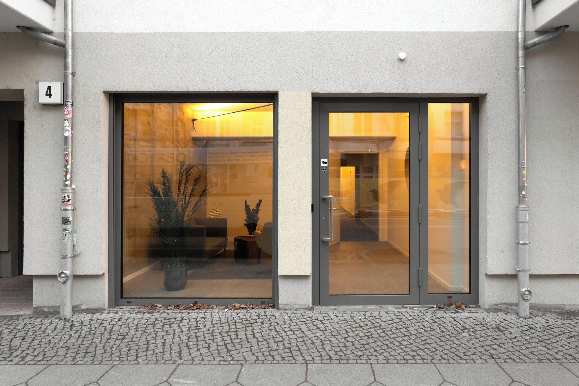 Varios Global Living I The Graf