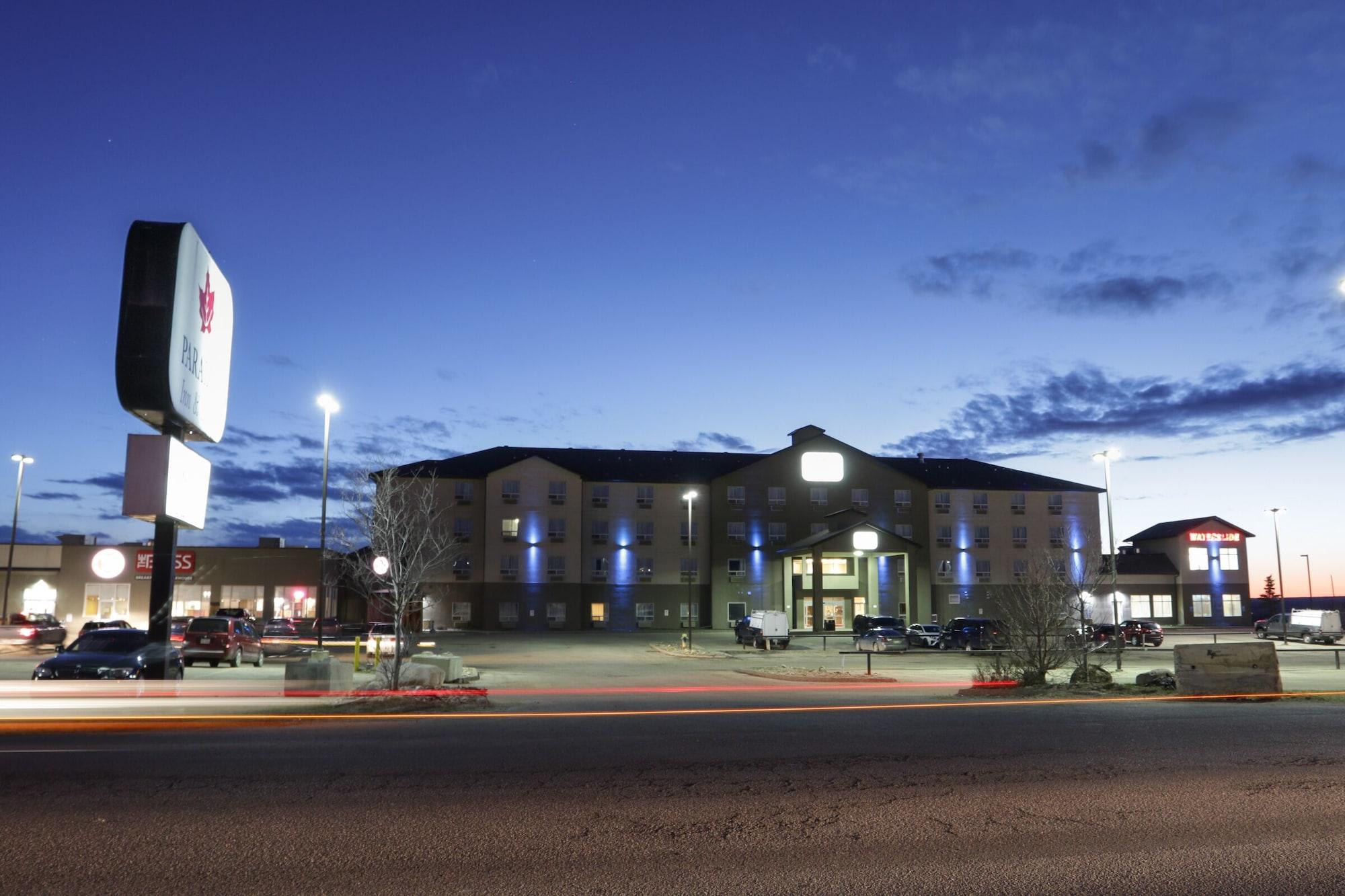Vista Exterior Paradise Inn & Suites Valleyview