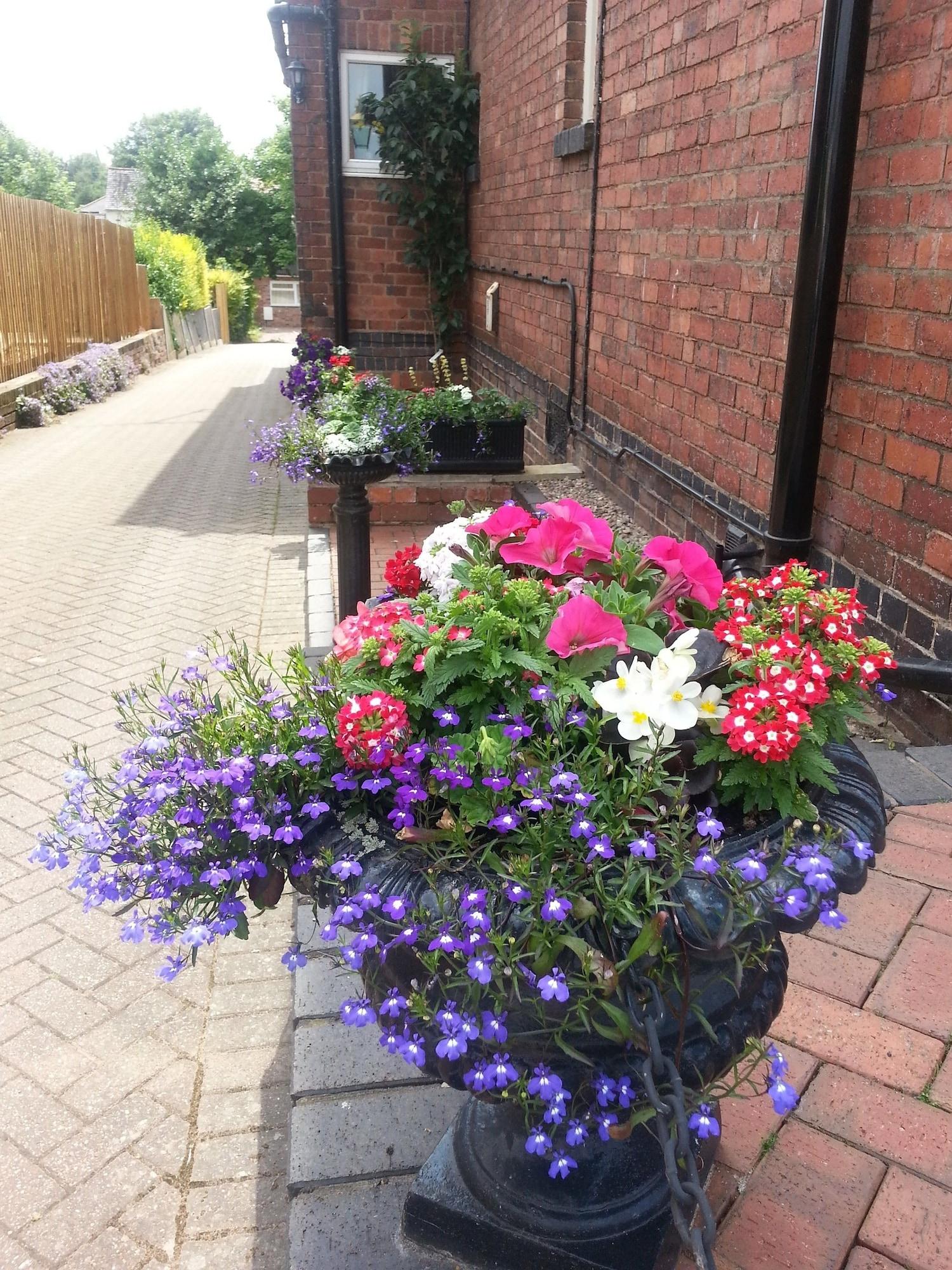 Varios Bewdley Hill House