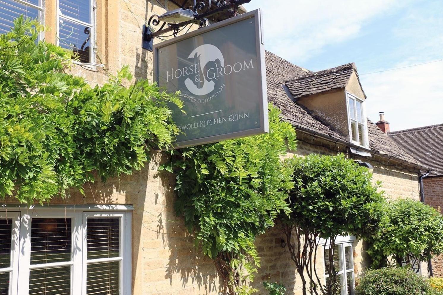 Vista Exterior Horse & Groom - Upper Oddington