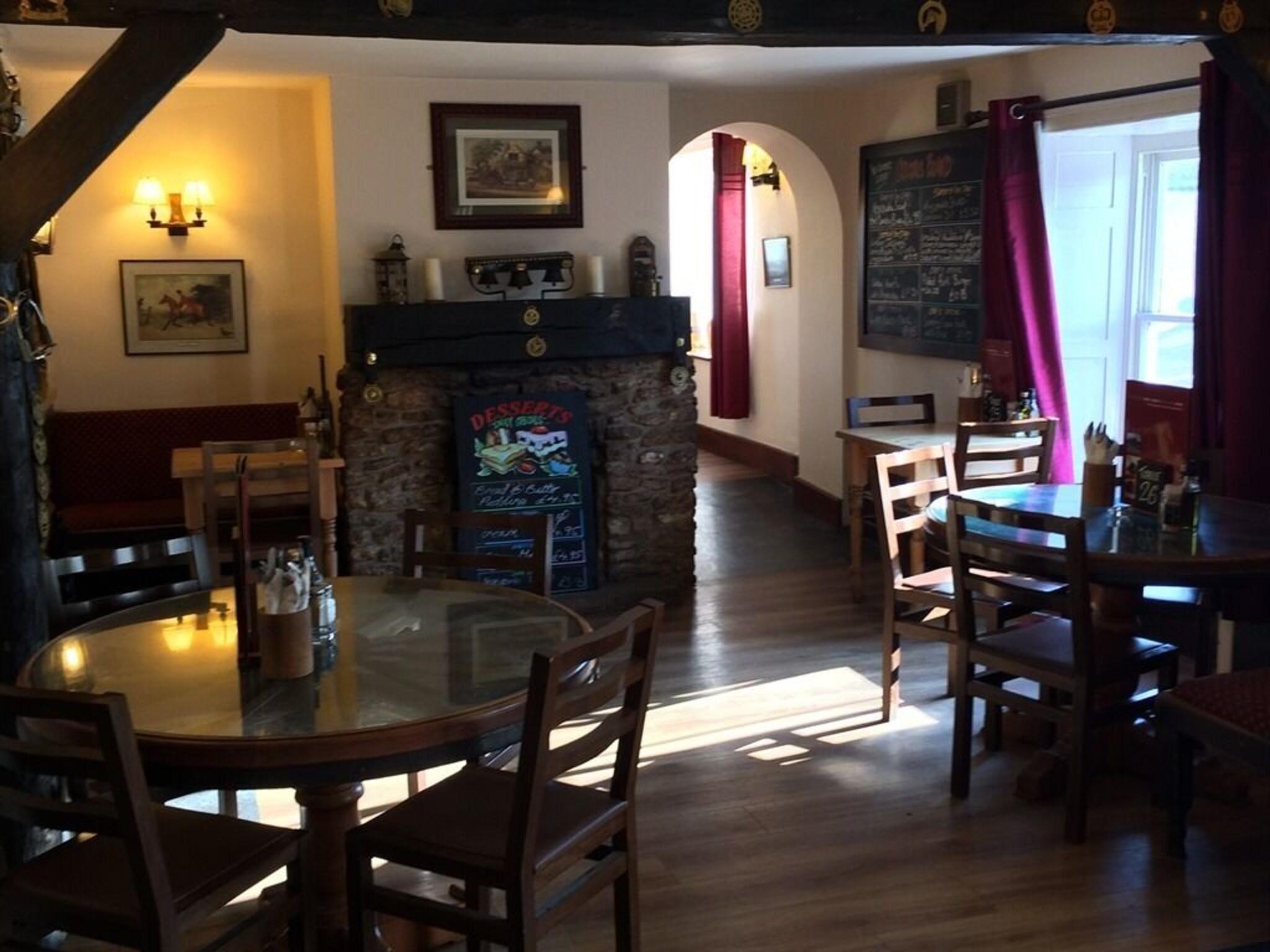 Restaurant Hunters Lodge Inn