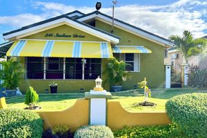 Alquiler Vacacional - 2 bedrooms 2bath home in gated area. 24 hours security.